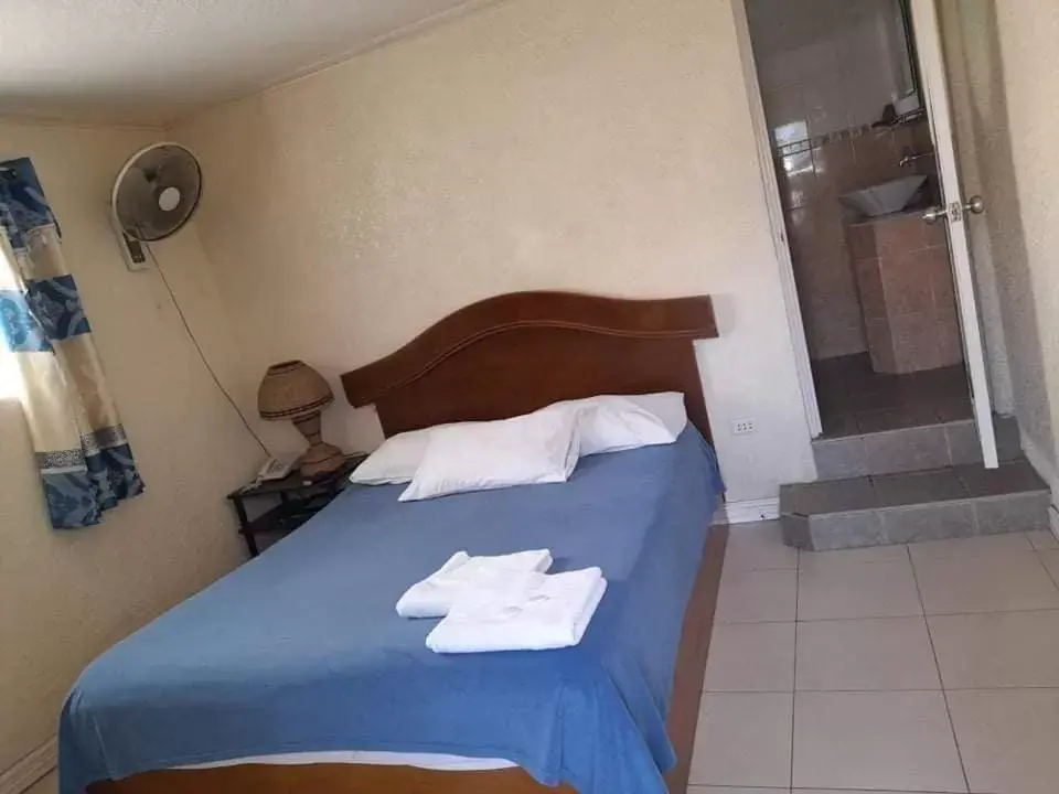 Deluxe Back Room in Blue Rock Resort Deluxe Back Room in Blue Rock Resort