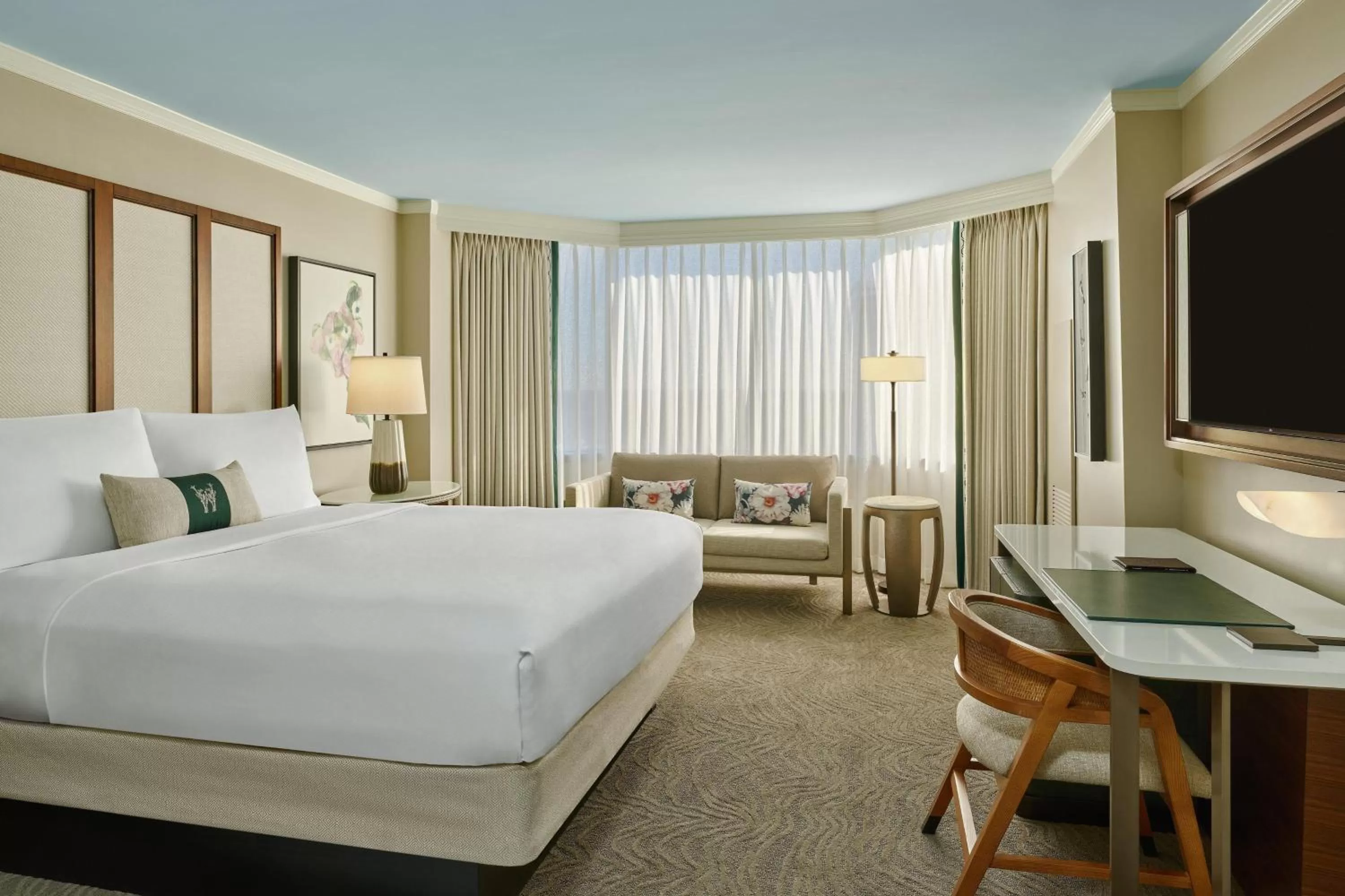 Photo of the whole room, Bed in The Whitley, a Luxury Collection Hotel, Atlanta Buckhead