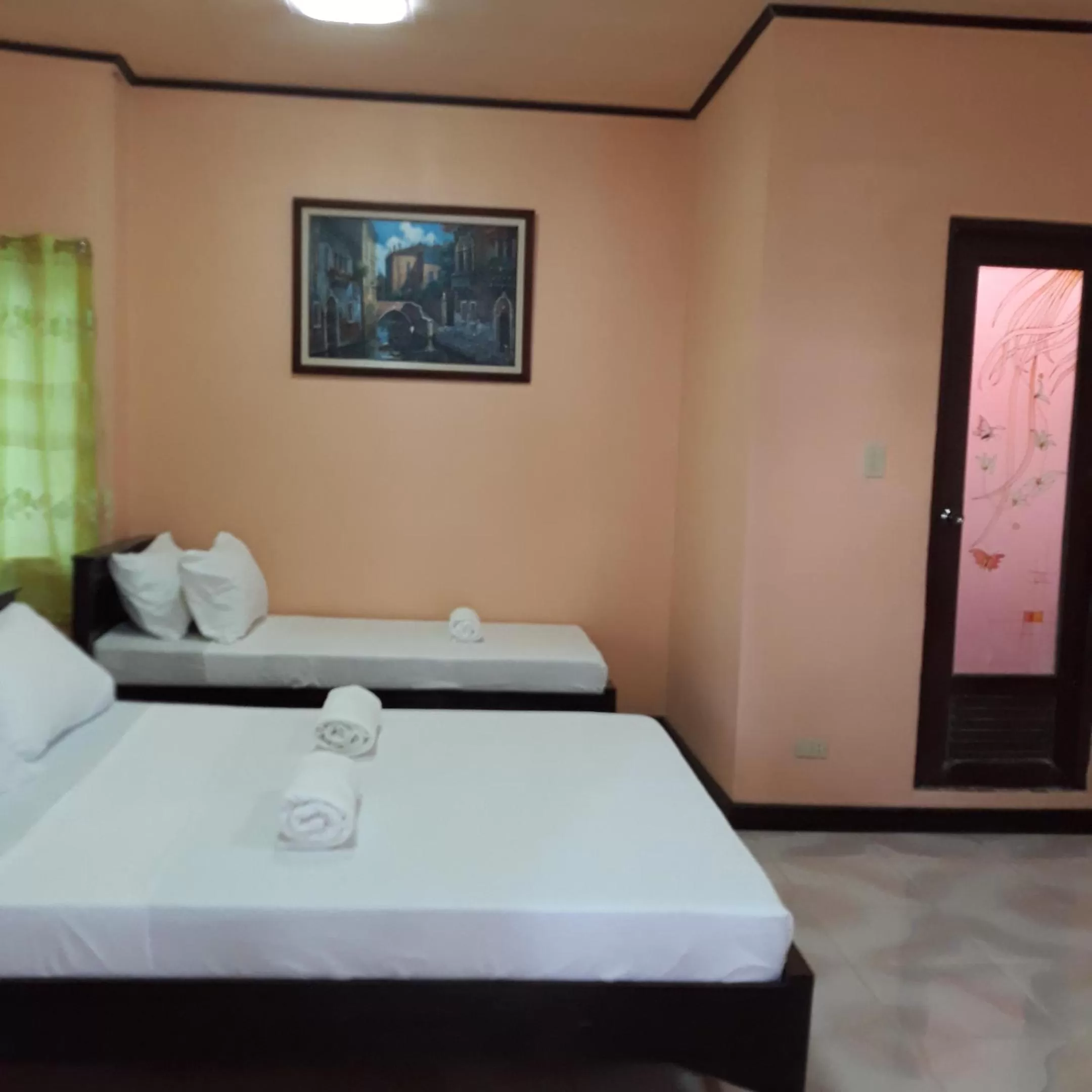 ABF Seaside Tourist Inn