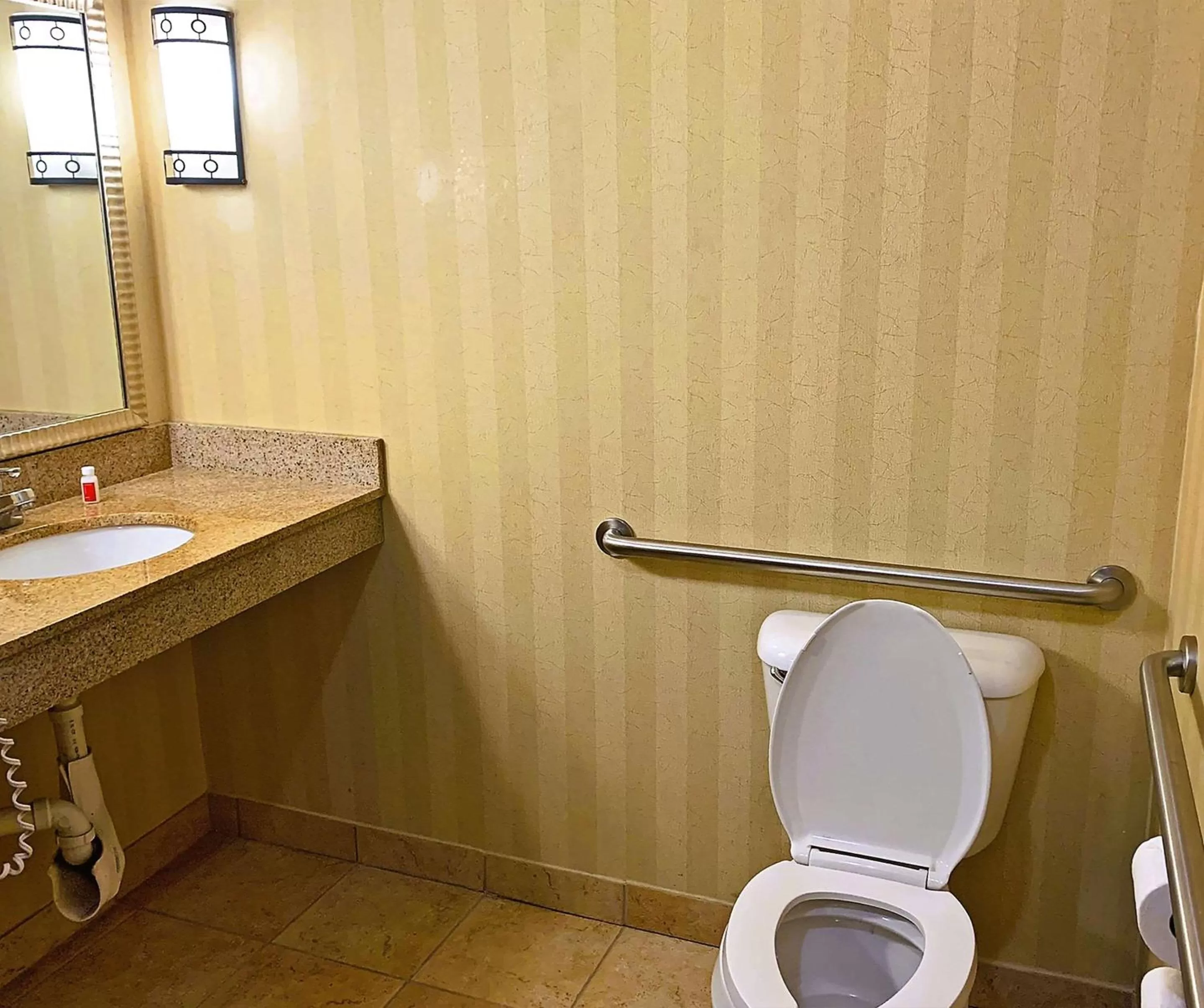 King Room - Mobility Access/Non-Smoking in Spark by Hilton Catoosa Tulsa