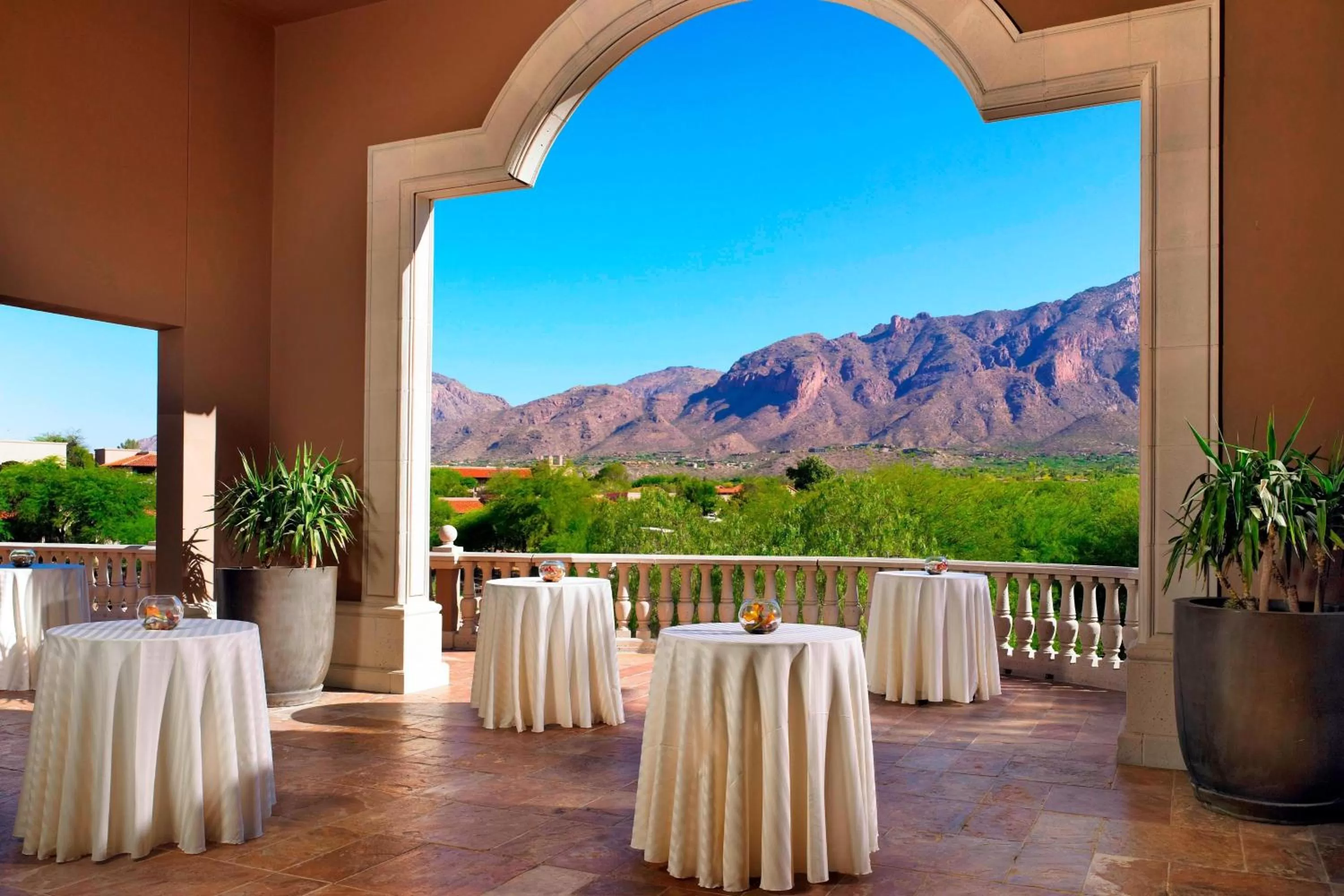 Lobby or reception in The Westin La Paloma Resort & Spa