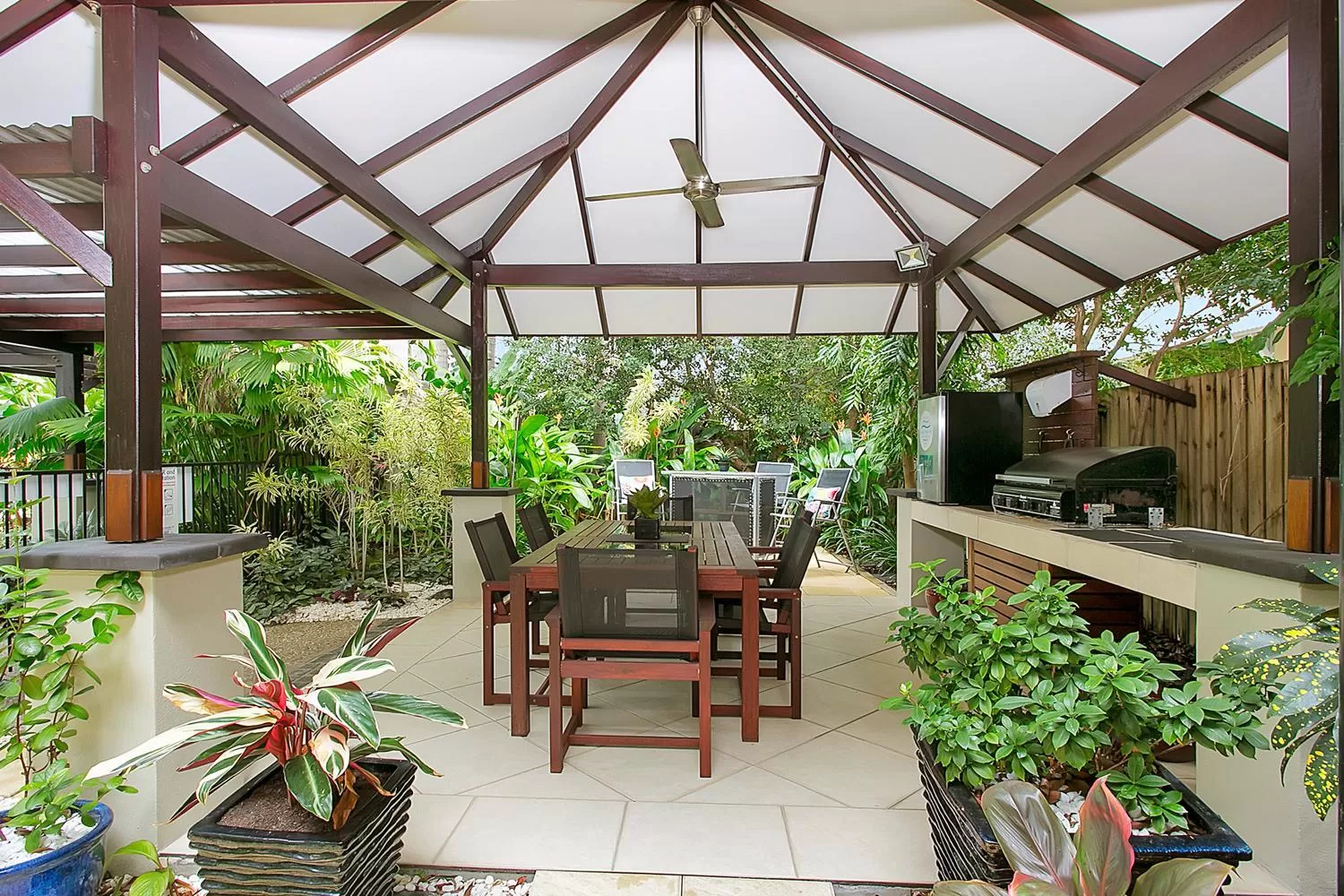 Patio in Sea Point on Trinity Beach