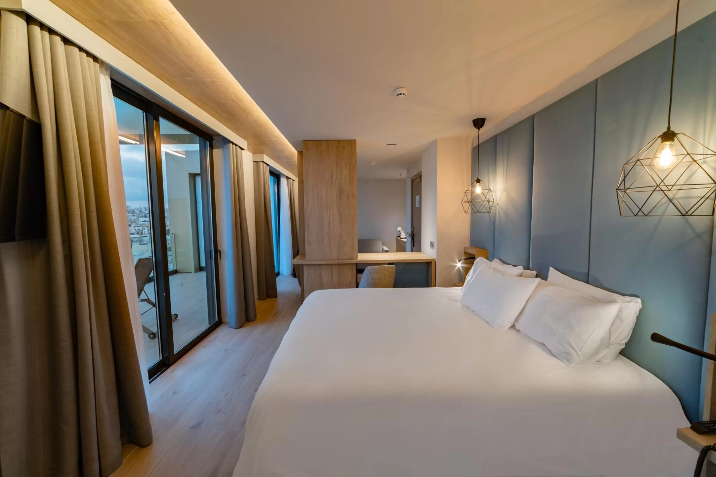 Bed in Mercure St. Julian's Malta