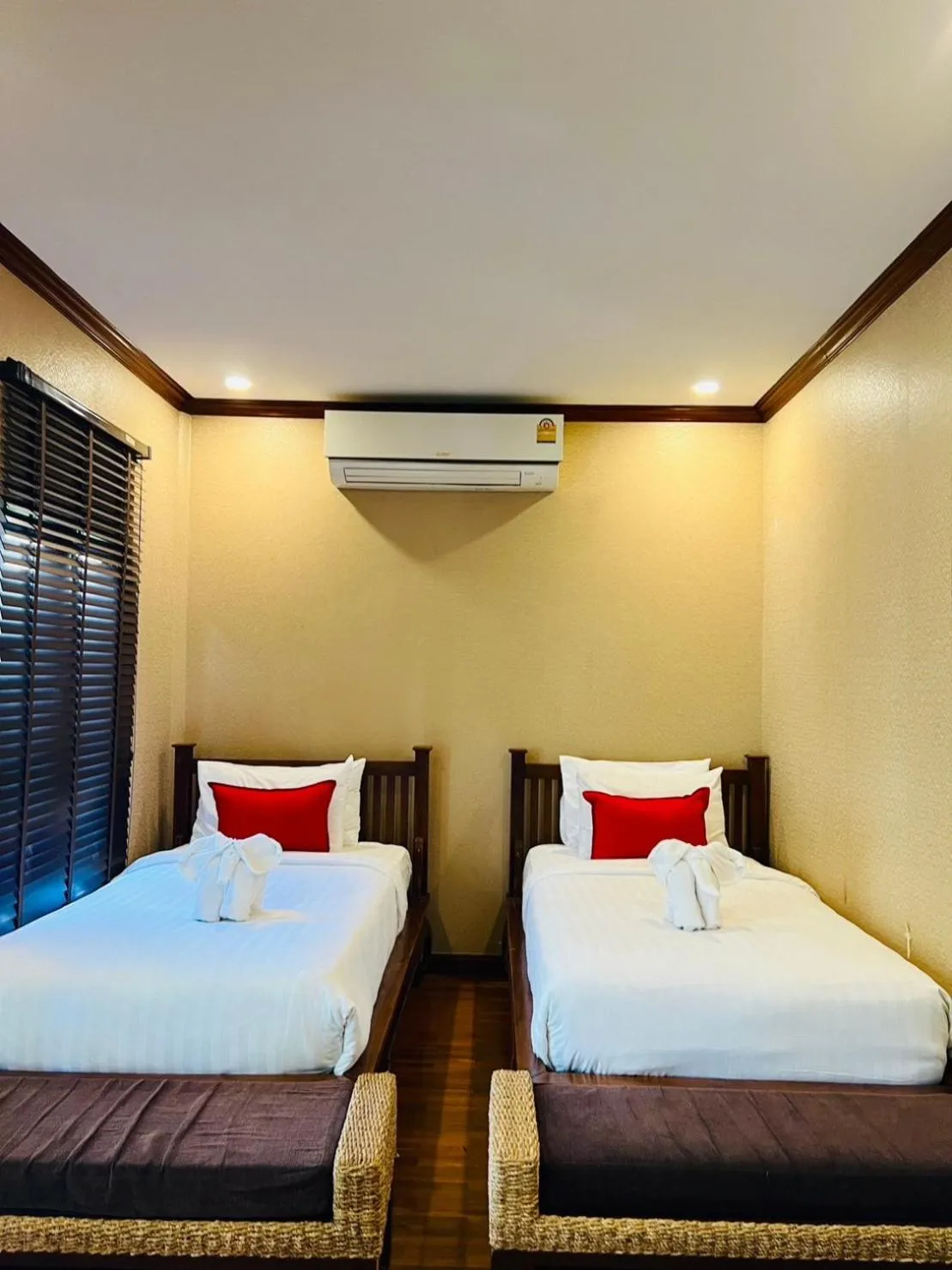 Bed in Yotaka Boutique Hotel Bangkok