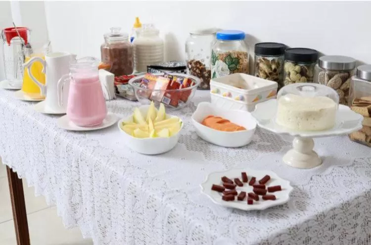 Breakfast in Hotel Portela III