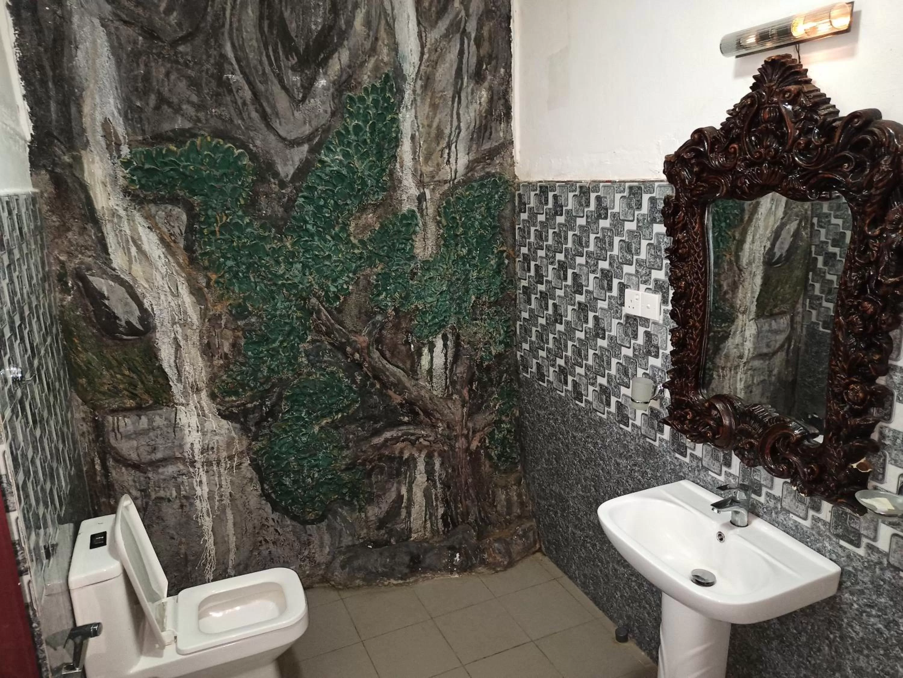 Bathroom in Ella Lucky Panoramic