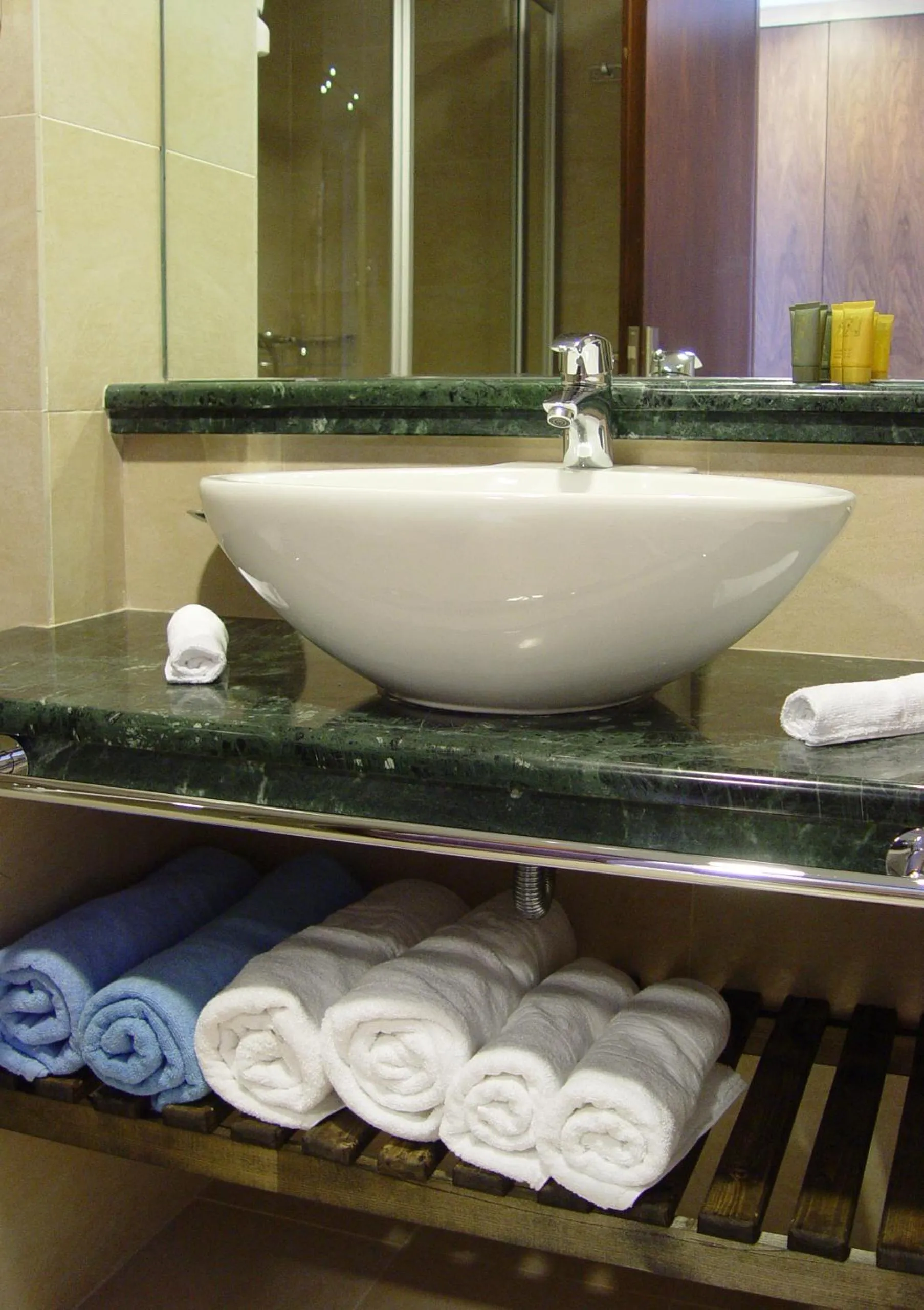 Bathroom in Apollo Blue