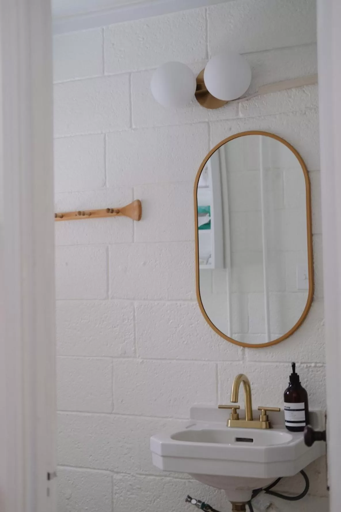 Bathroom in Anchor Inn