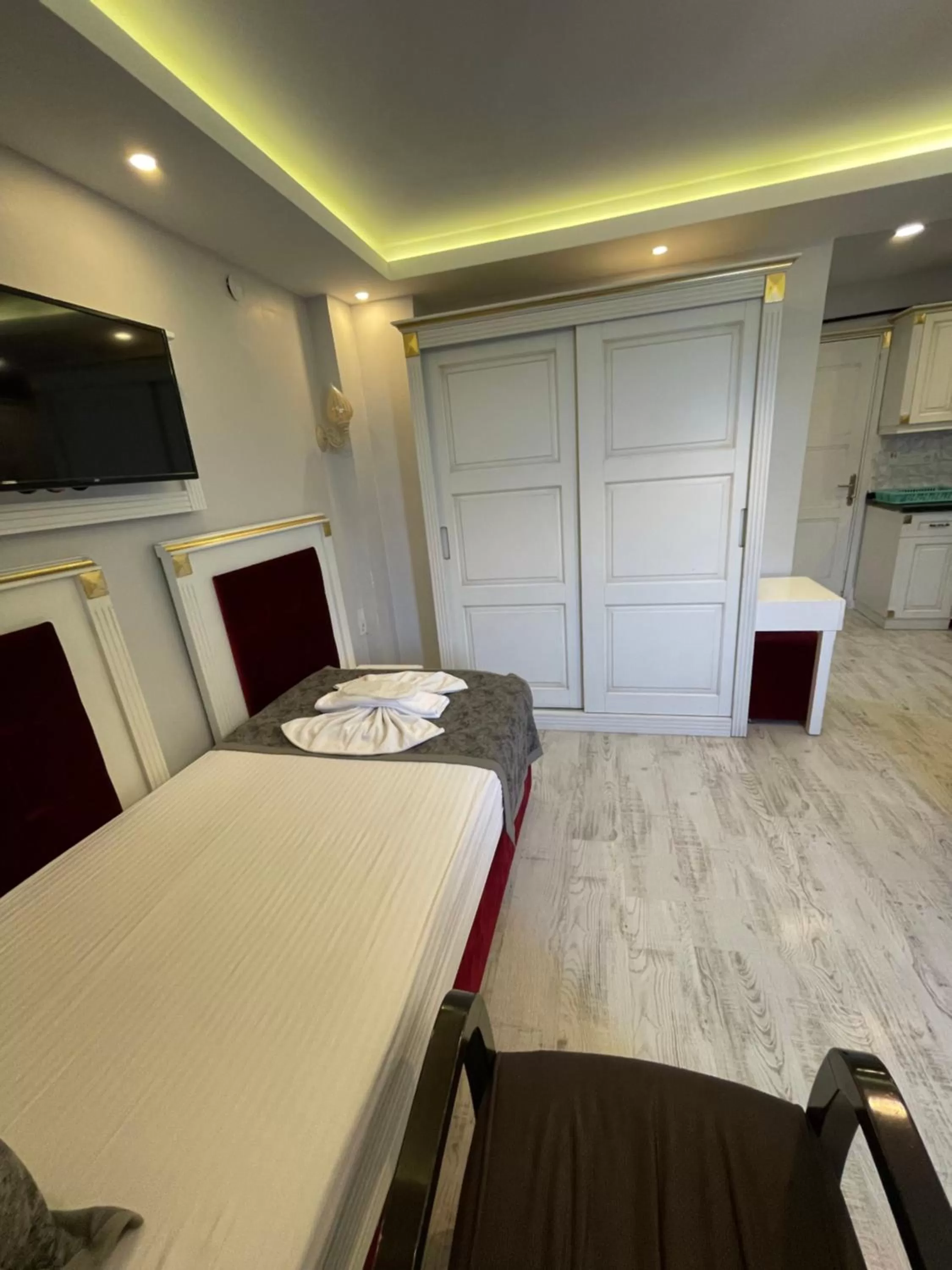 TV/Entertainment Center in Arat Apartments