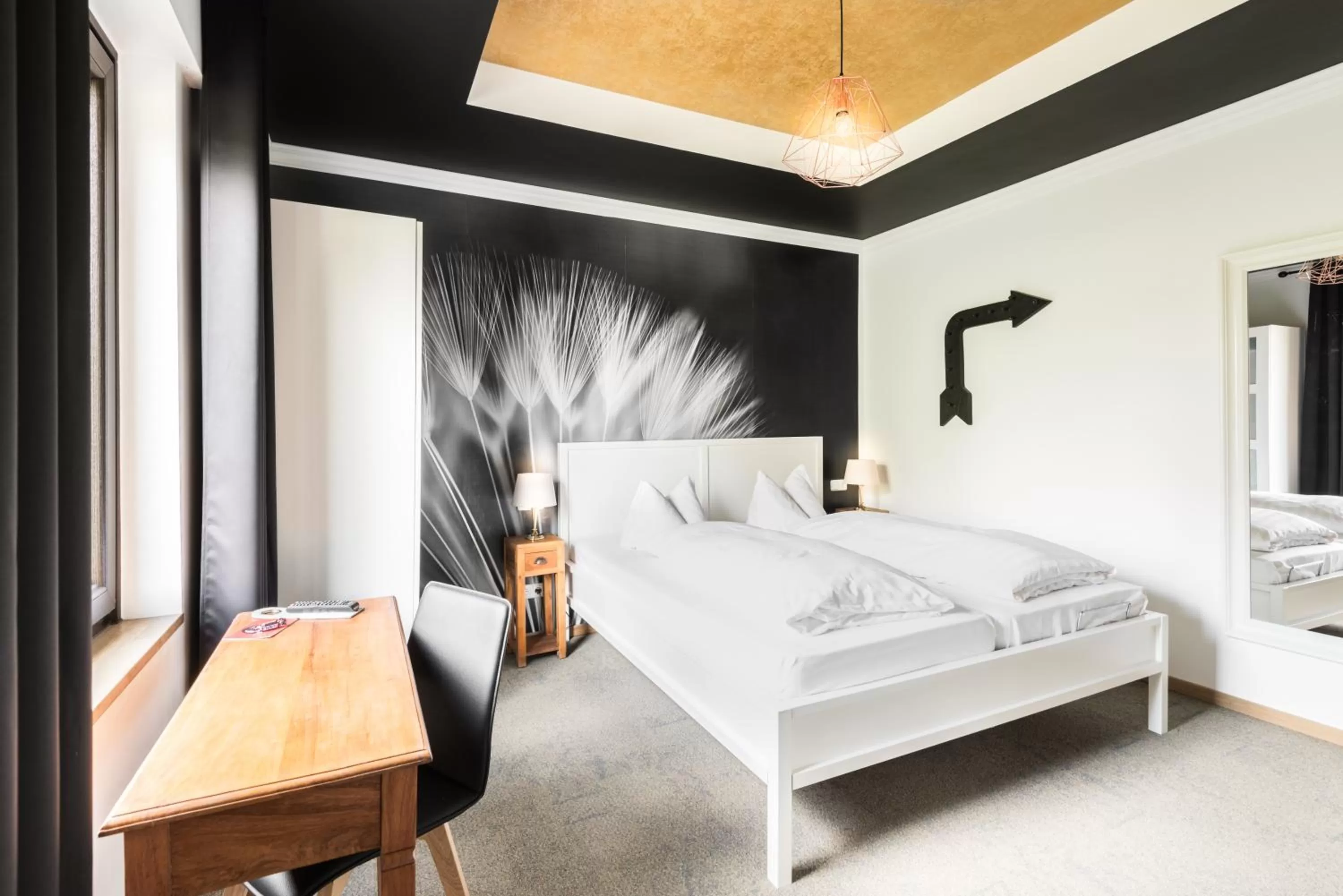 Bed in Engel Hotel Grill Bar