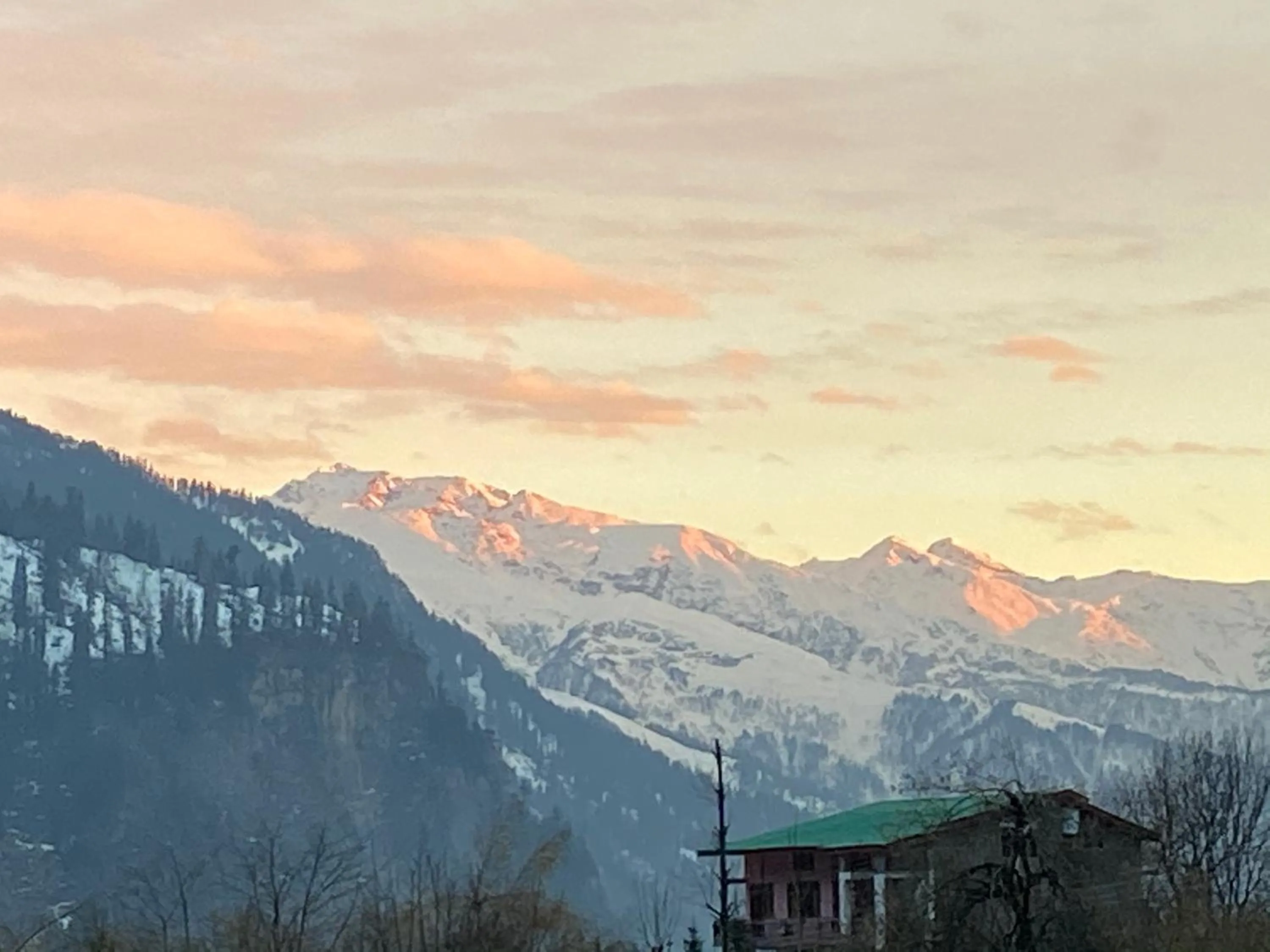 Solang Valley Resort