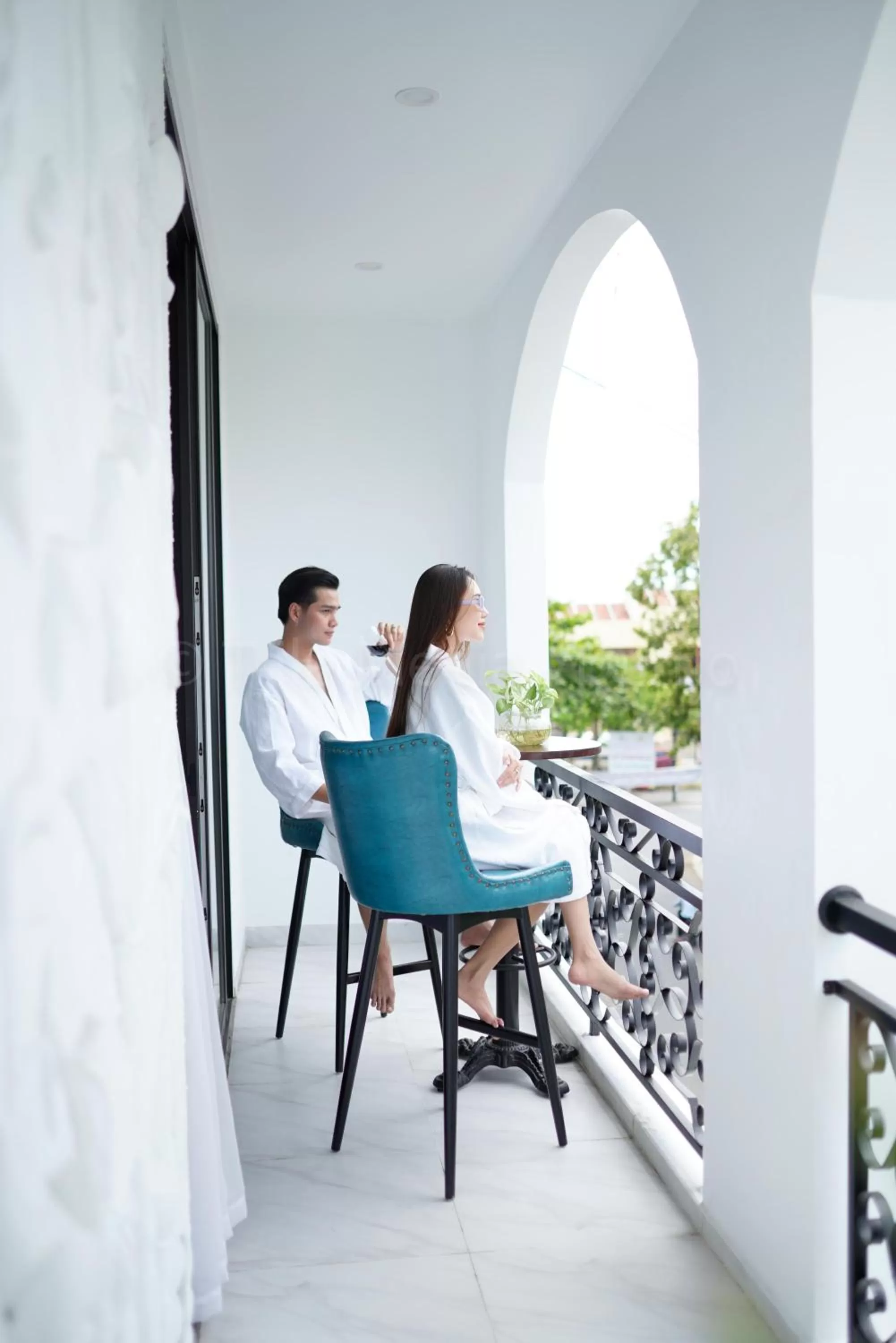 People in Lion King Hotel