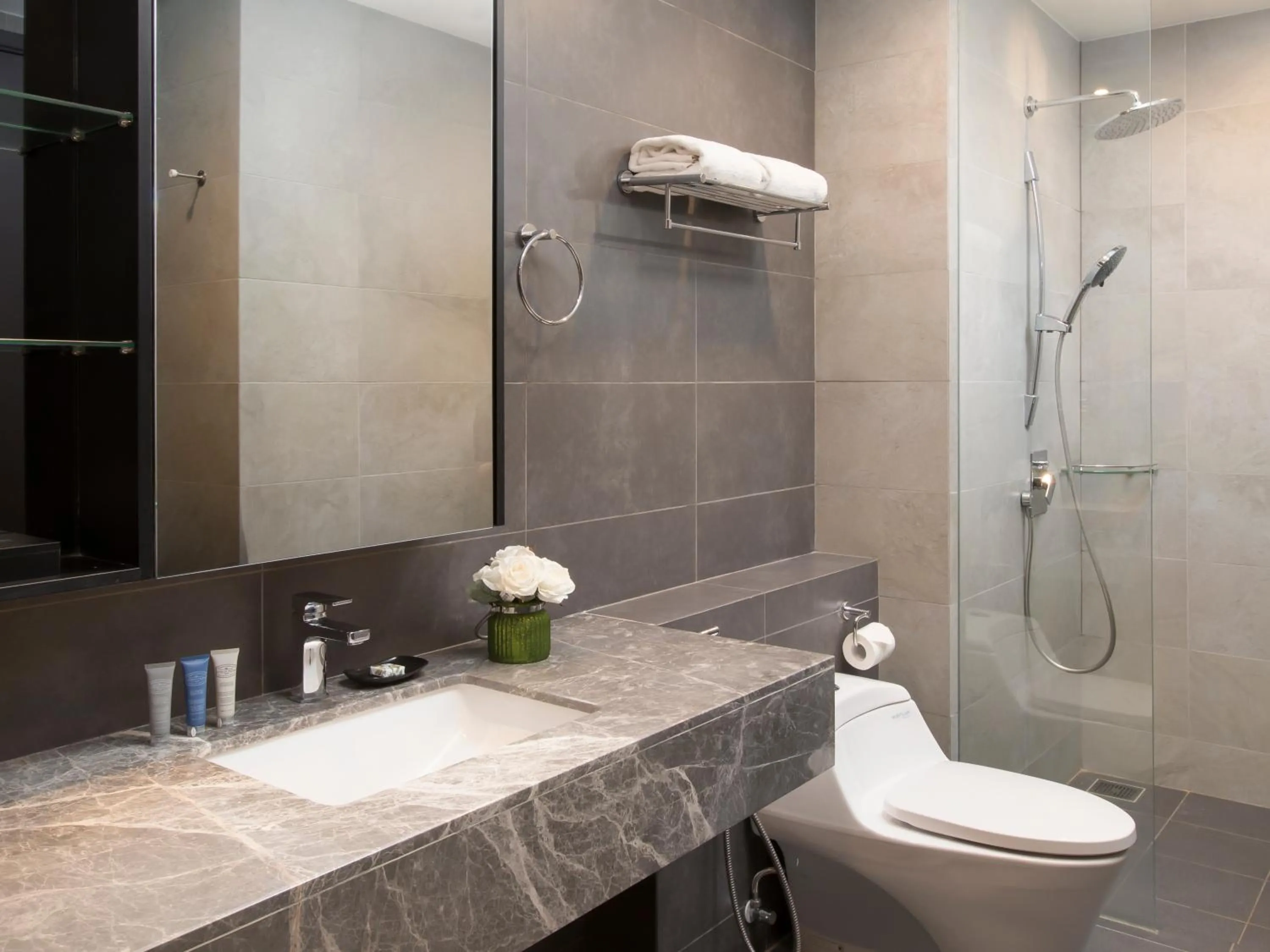 Toilet in Somerset Damansara Uptown Petaling Jaya