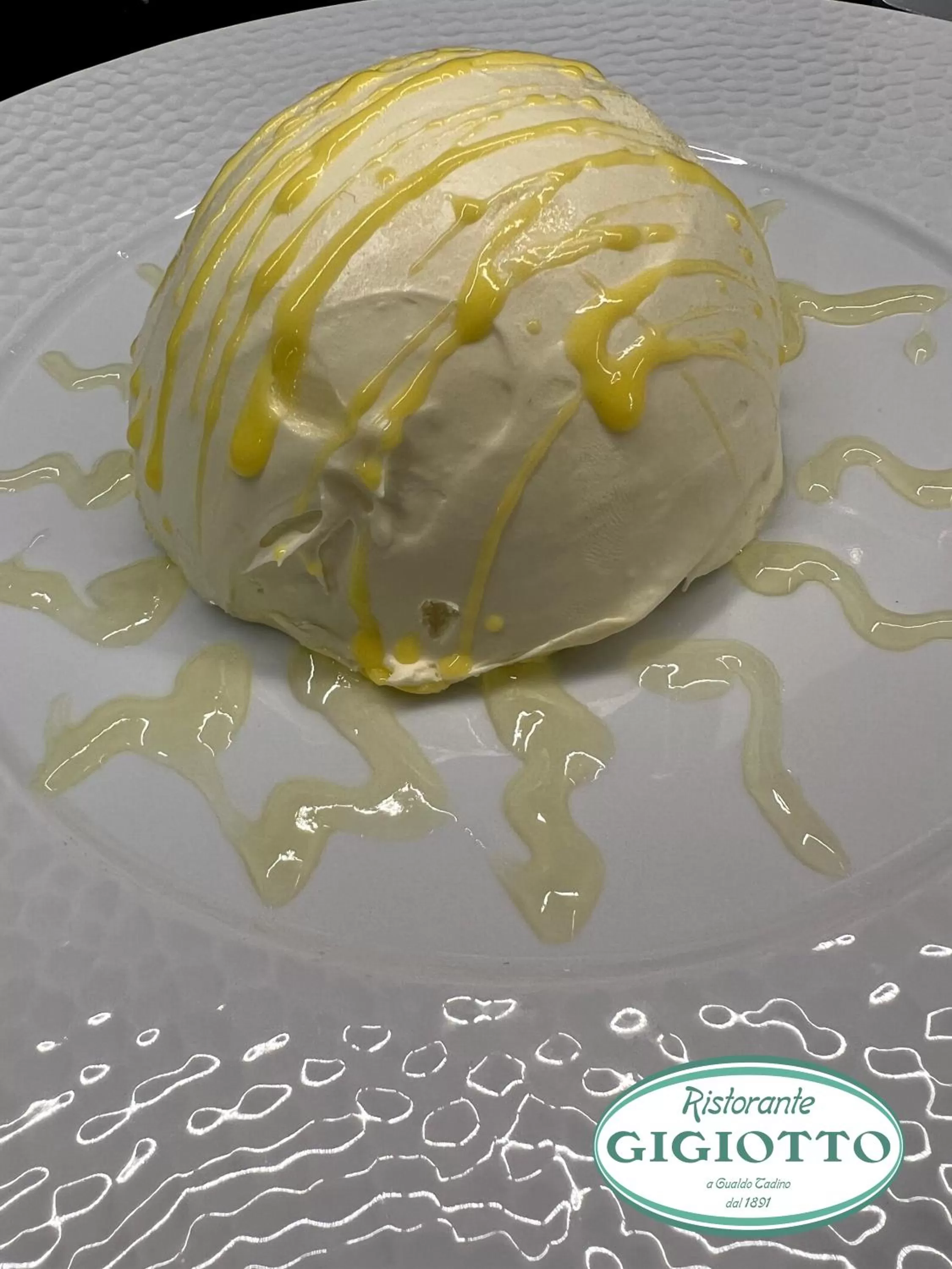 Food in GG8 Hotel & Suite SPA