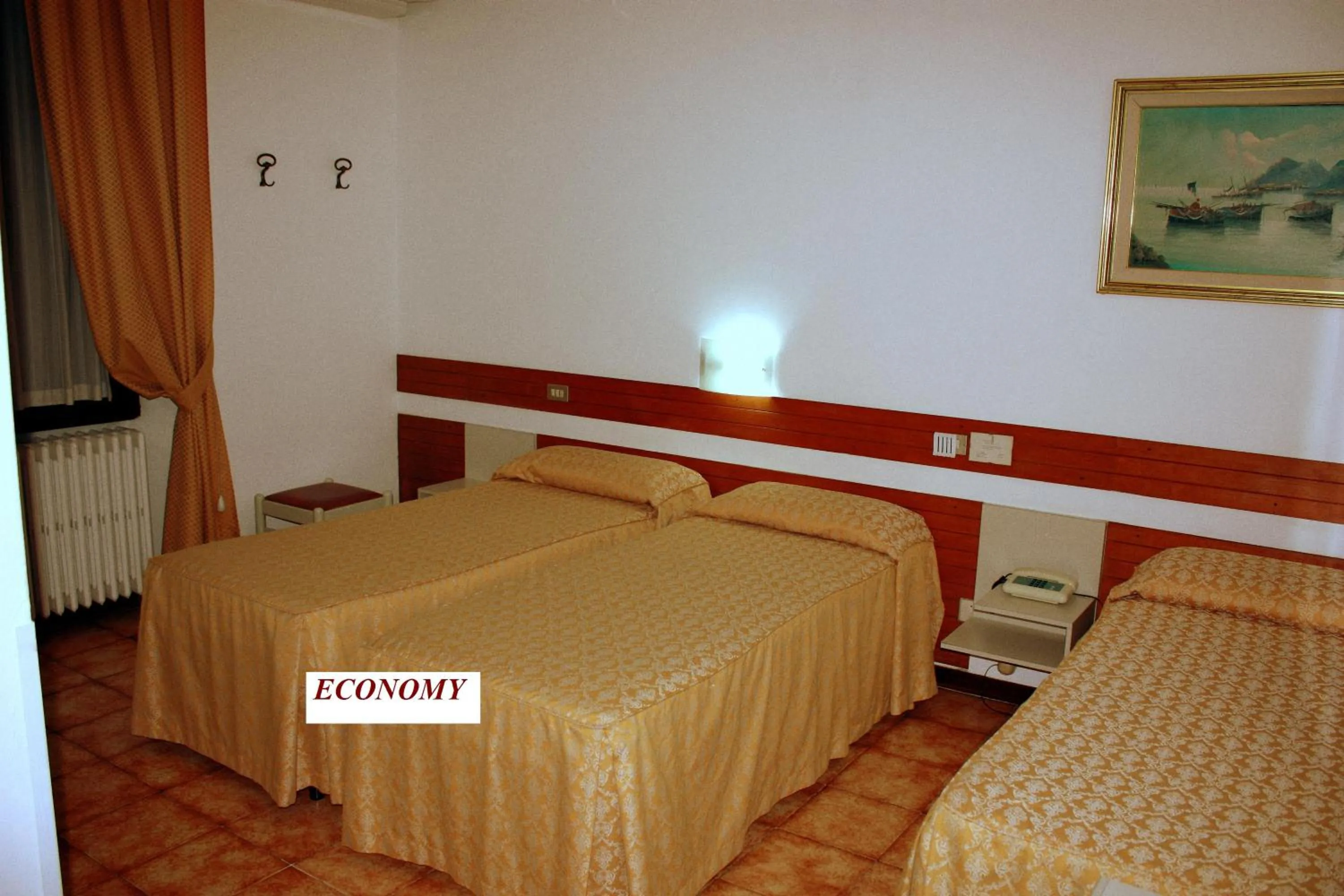 Other, Bed in Piccolo Hotel