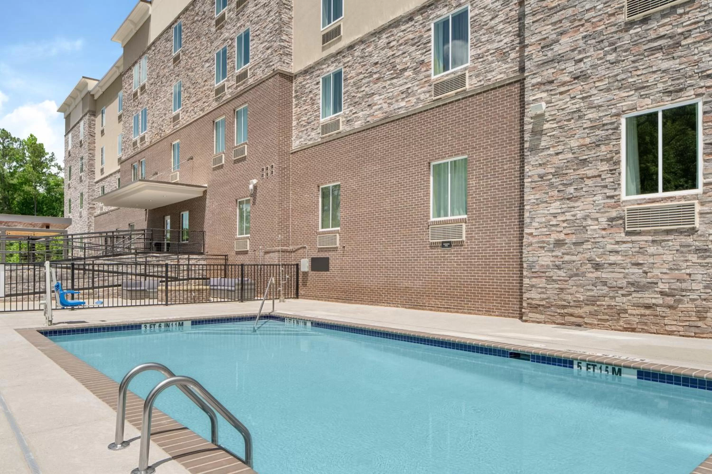 Swimming pool in Candlewood Suites - Newnan - Atlanta SW by IHG