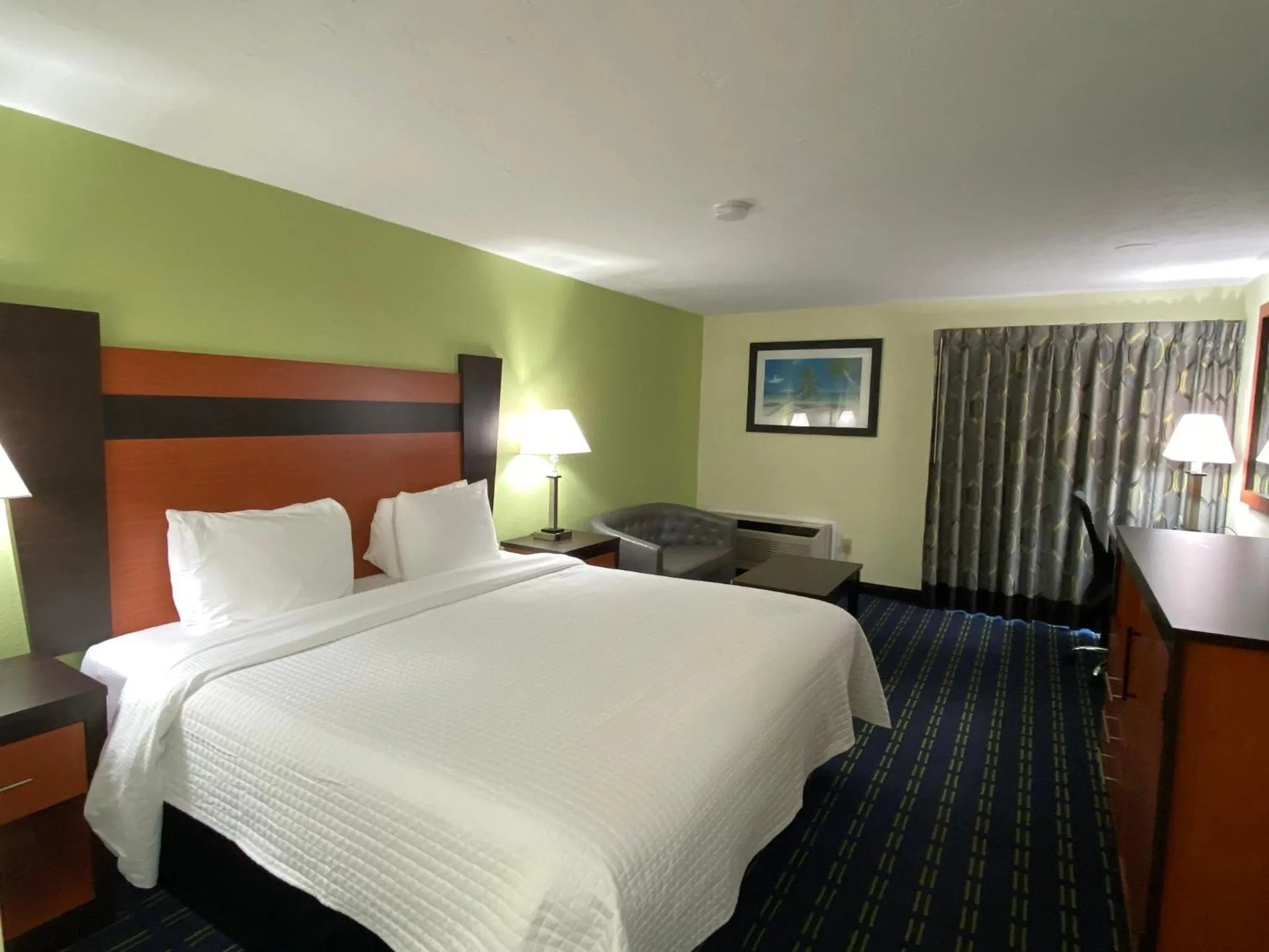 Bedroom, Bed in The Mariner Resort Cape Cod by The Red Collection