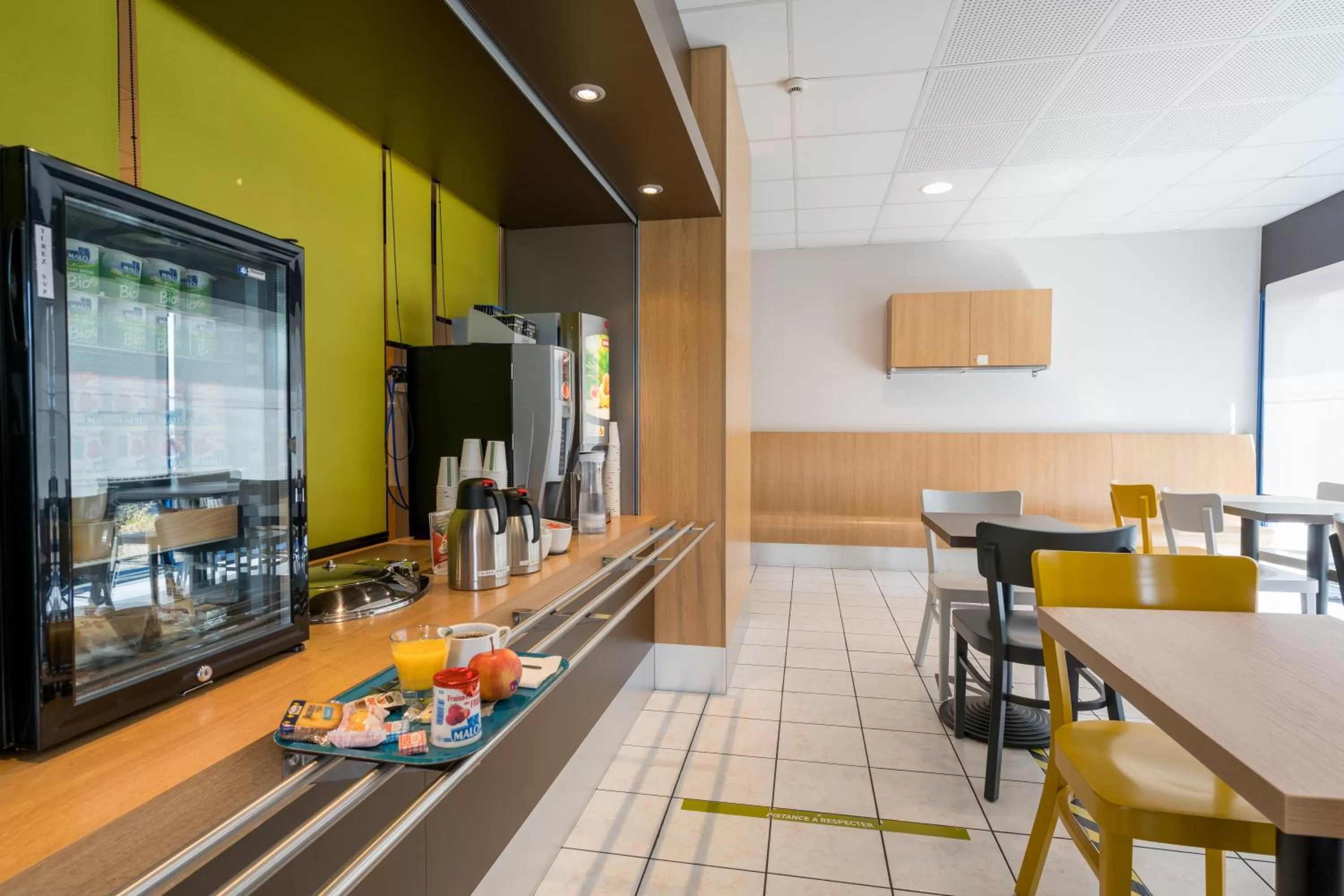 Breakfast in B&B HOTEL Auray Carnac