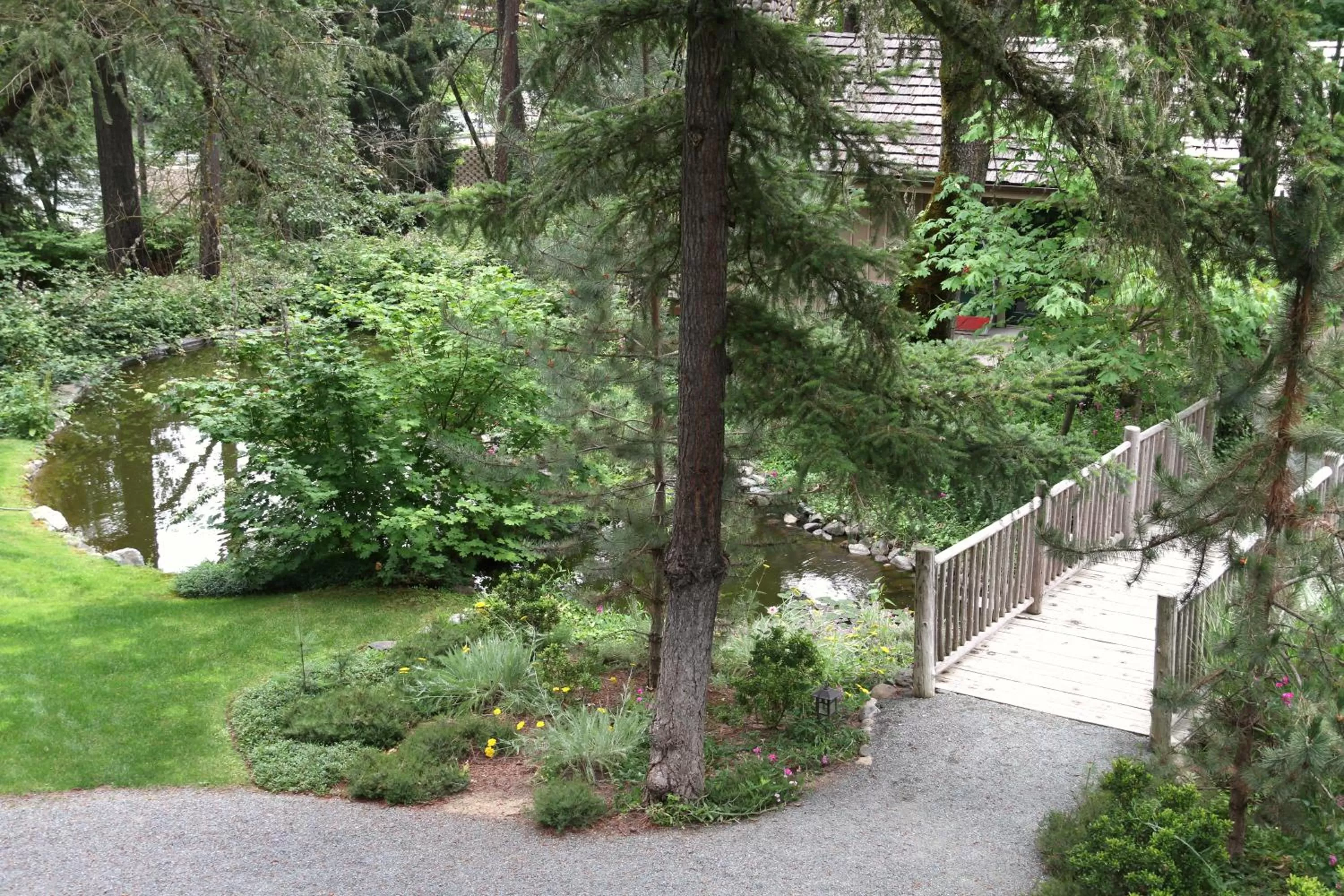 Garden in Weasku Inn
