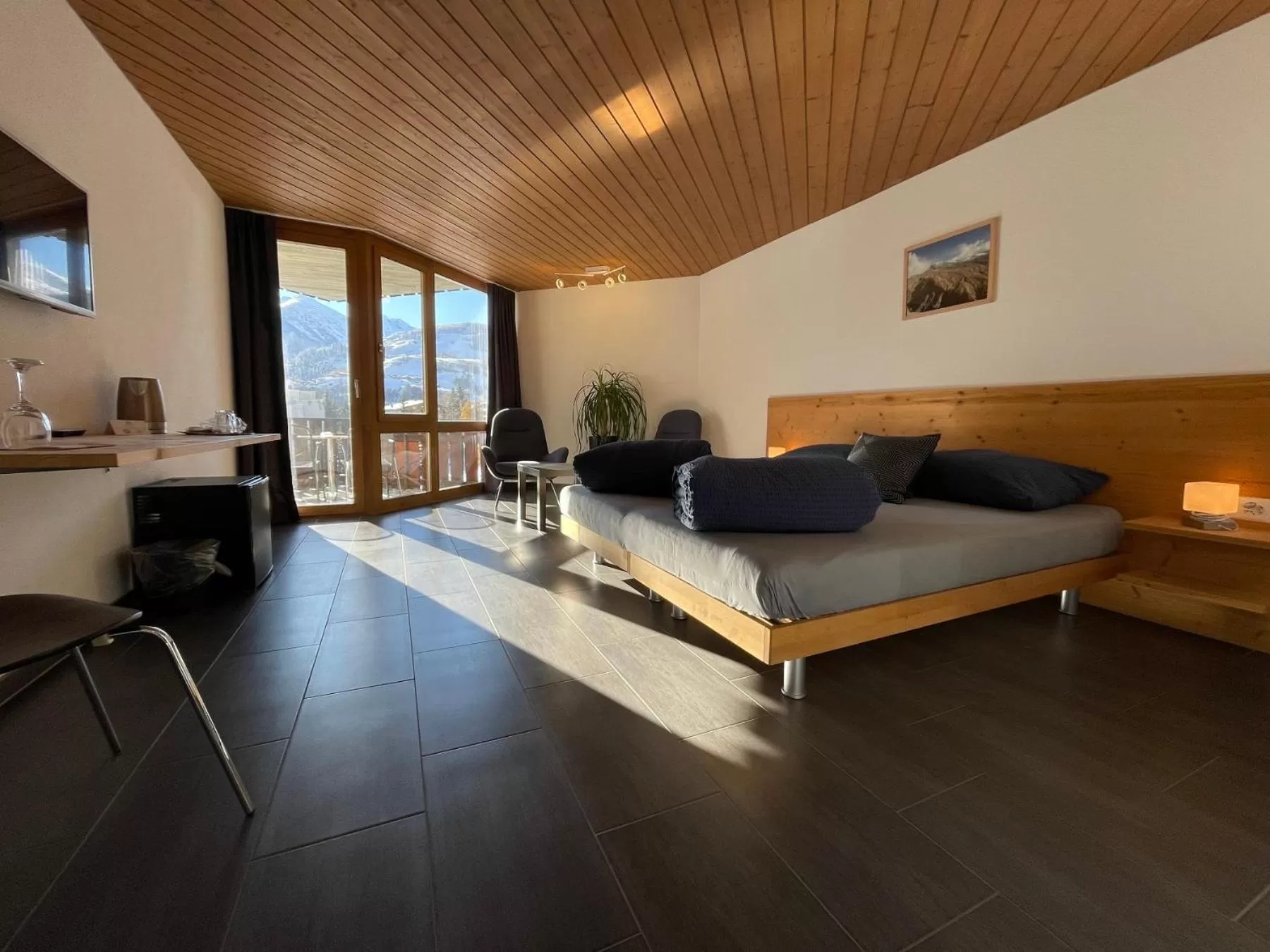 Photo of the whole room in Catrina Hotel