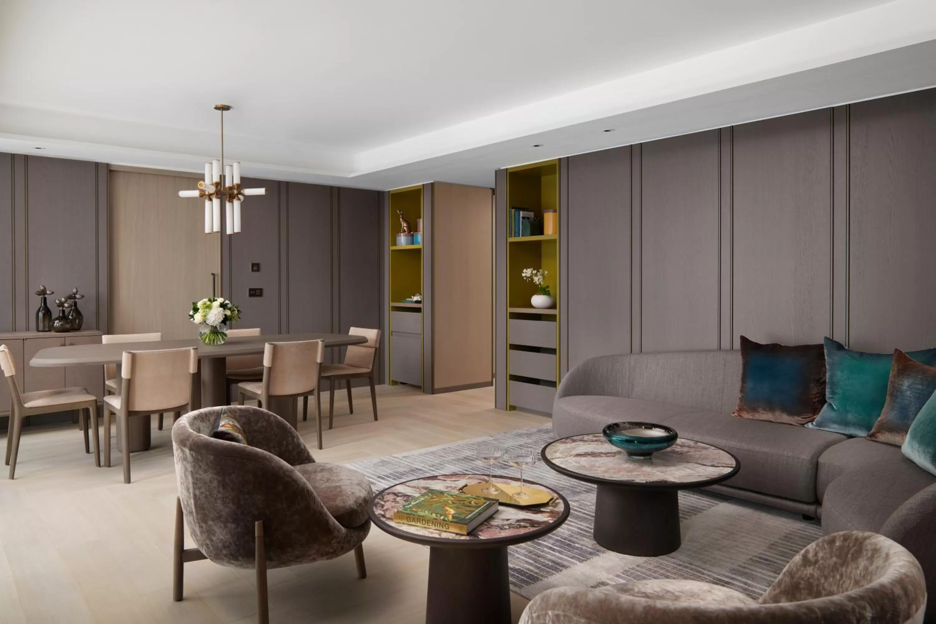 Bedroom in Pan Pacific London