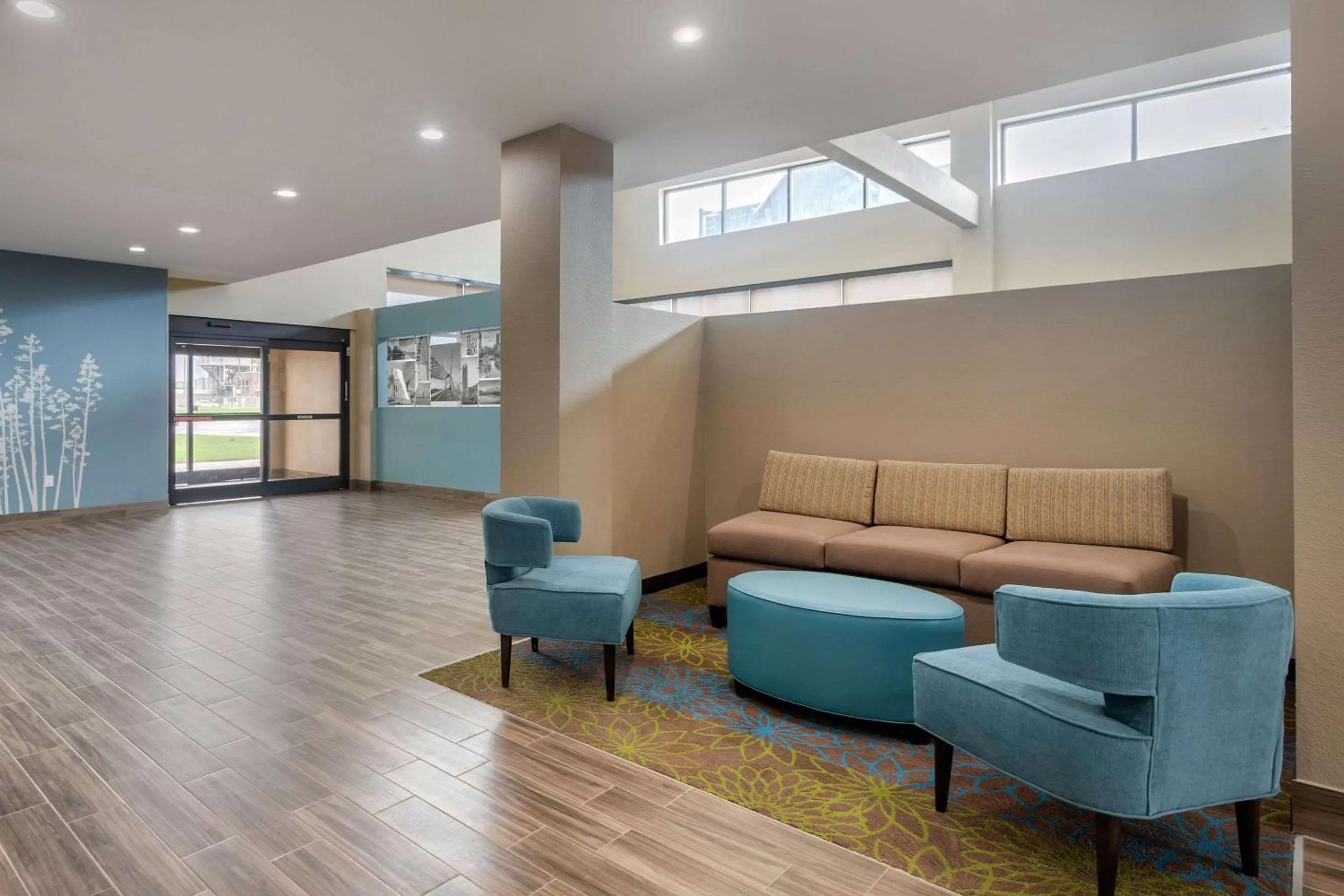 Lobby or reception in MainStay Suites Bricktown - near Medical Center