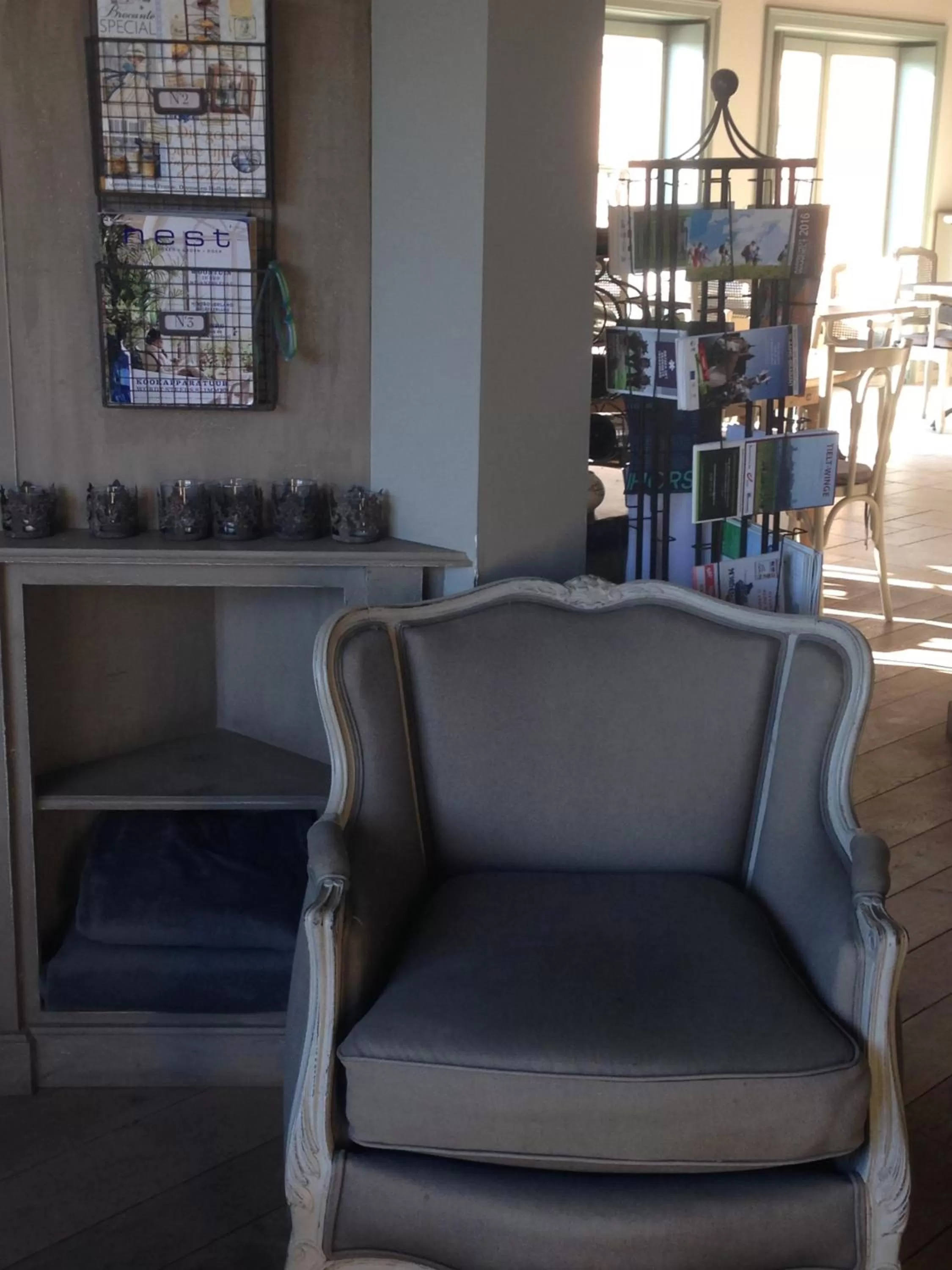 Communal lounge/ TV room, Seating Area in B&B Silentium