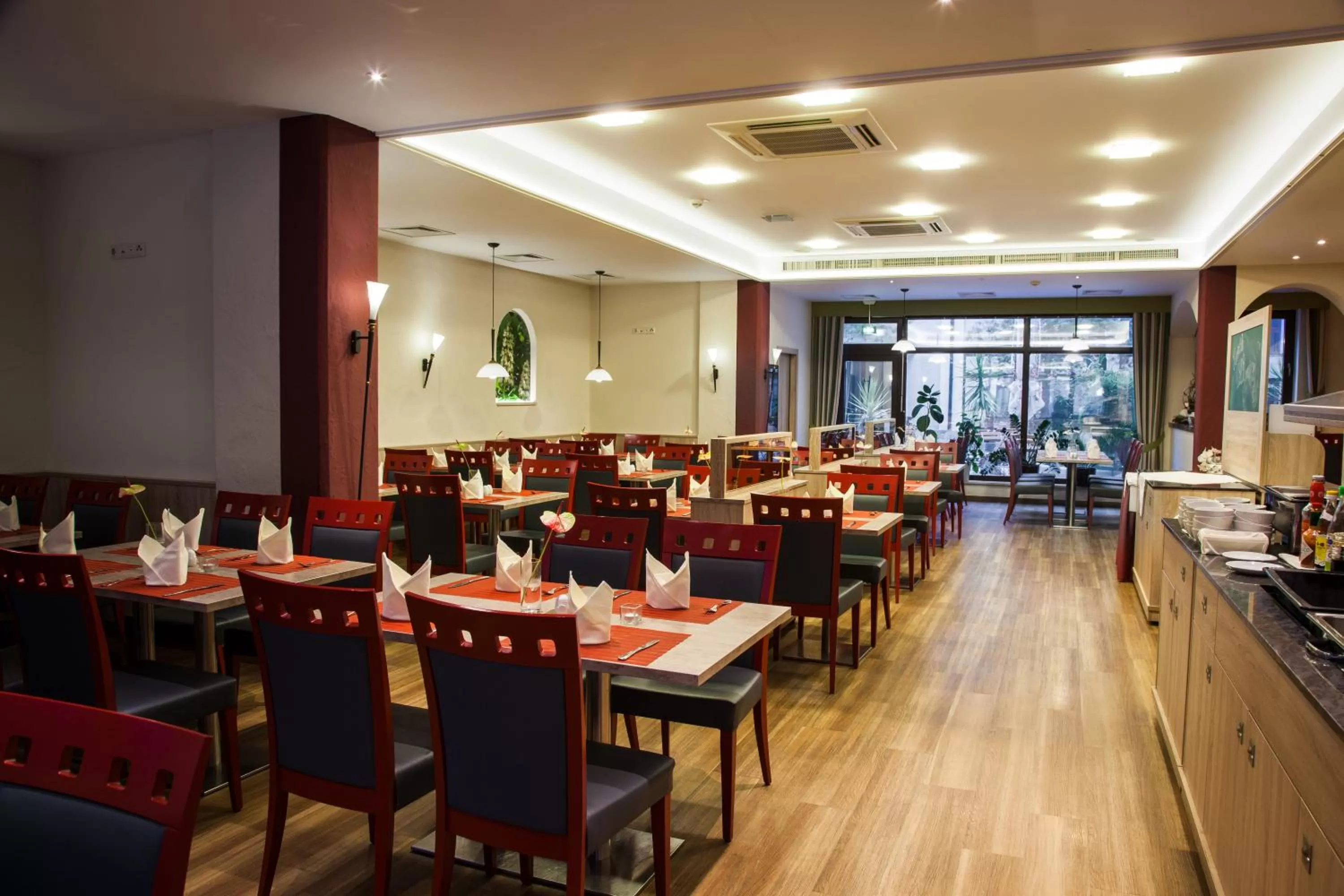 Restaurant/places to eat in Hotel Kastanienhof