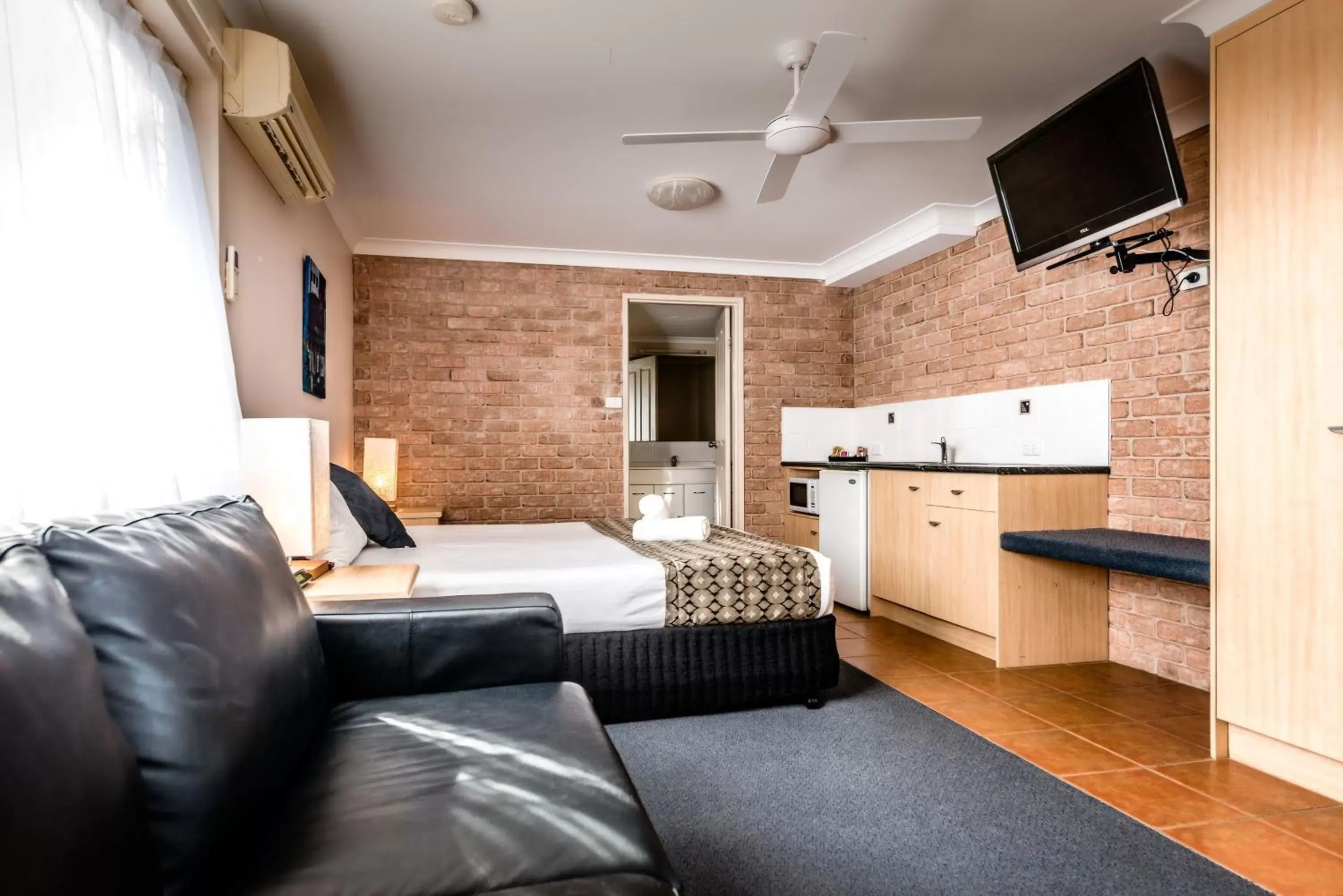 King Room with Spa Bath in Park Beach Resort Motel King Room with Spa Bath in Park Beach Resort Motel