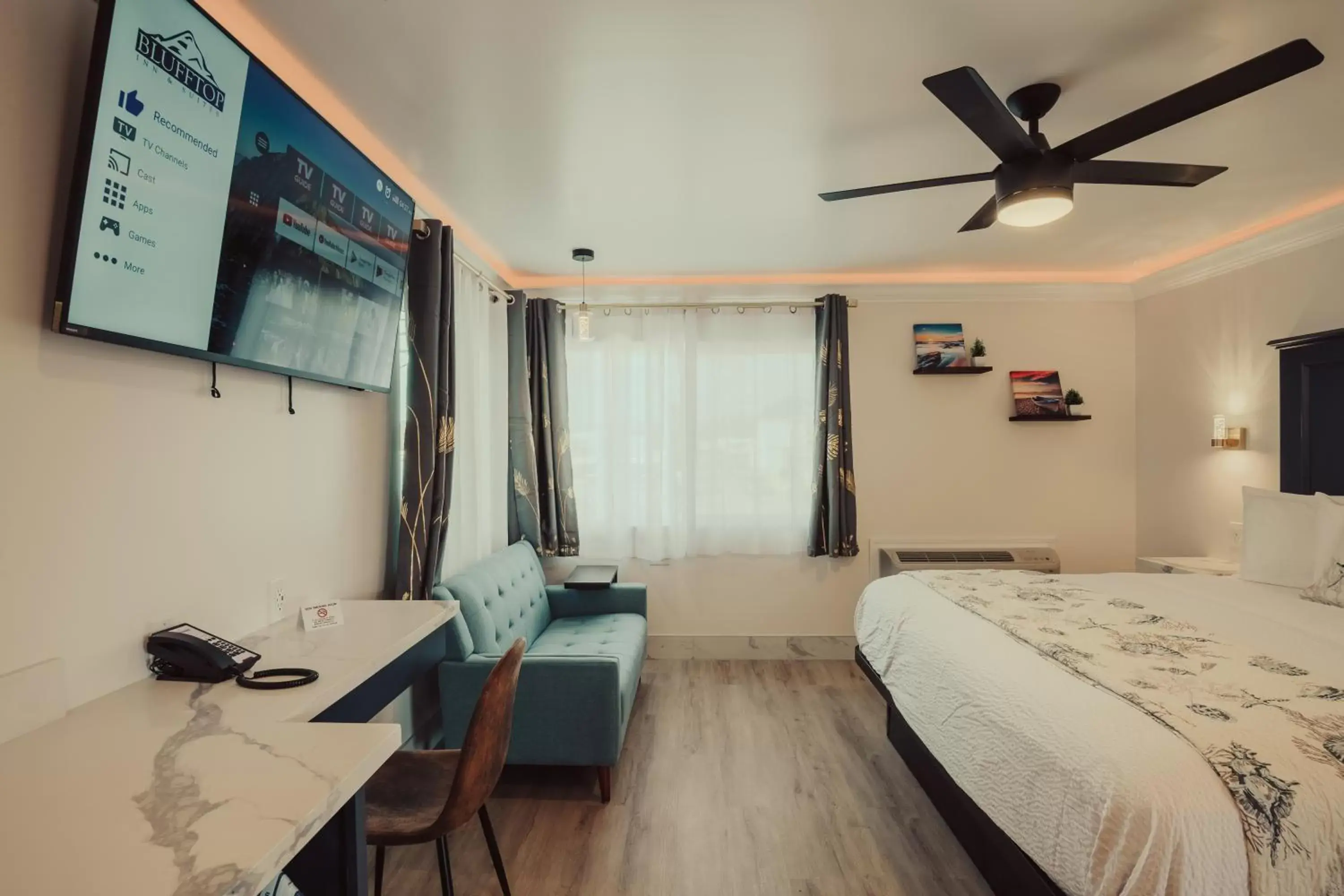 Deluxe King Suite - Non-Smoking, No Pets in Blufftop Inn & Suites - Wharf/Restaurant District Deluxe King Suite - Non-Smoking, No Pets in Blufftop Inn & Suites - Wharf/Restaurant District