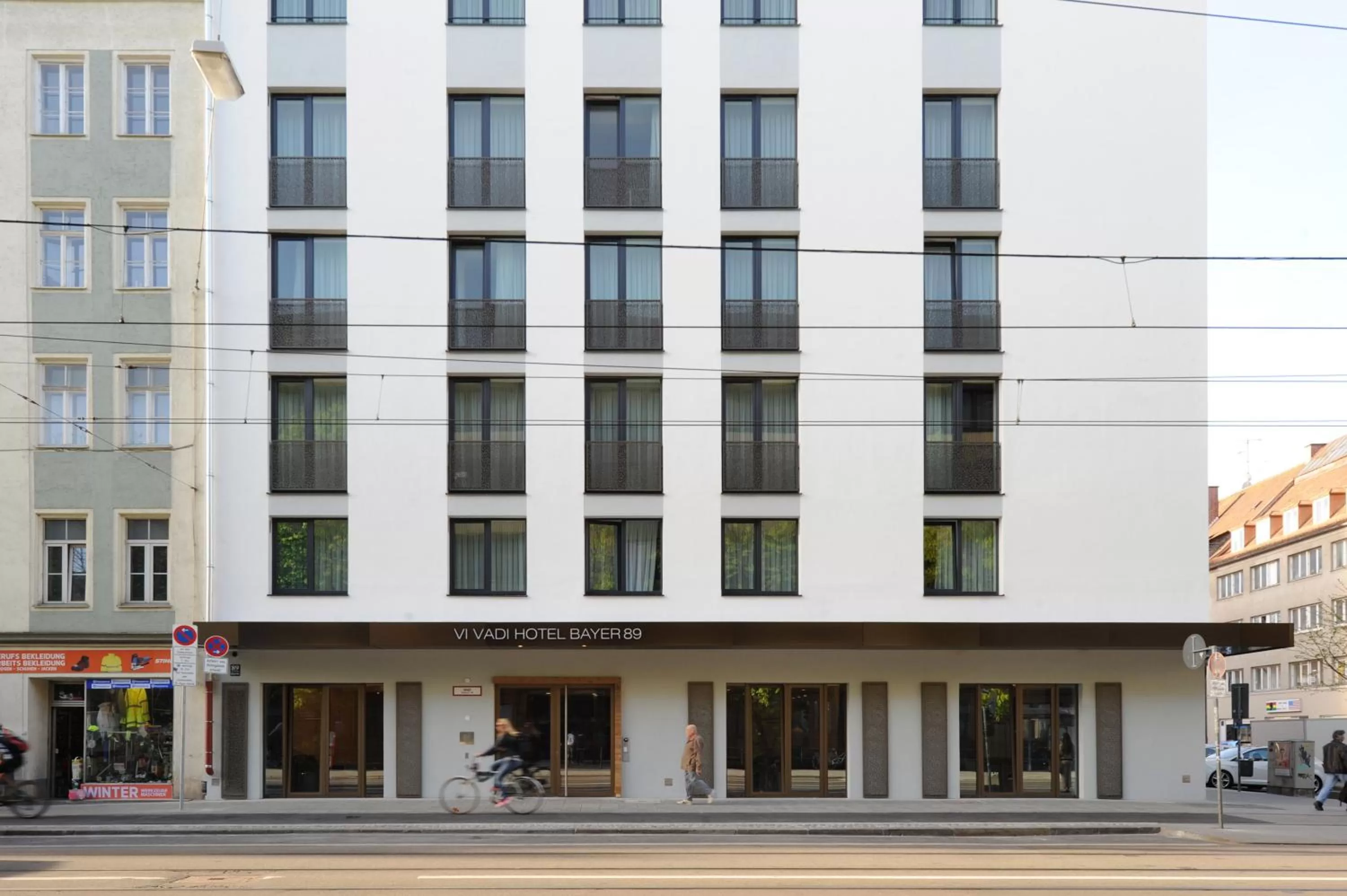 Facade/entrance in Bayer 89 Vi Vadi Hotel