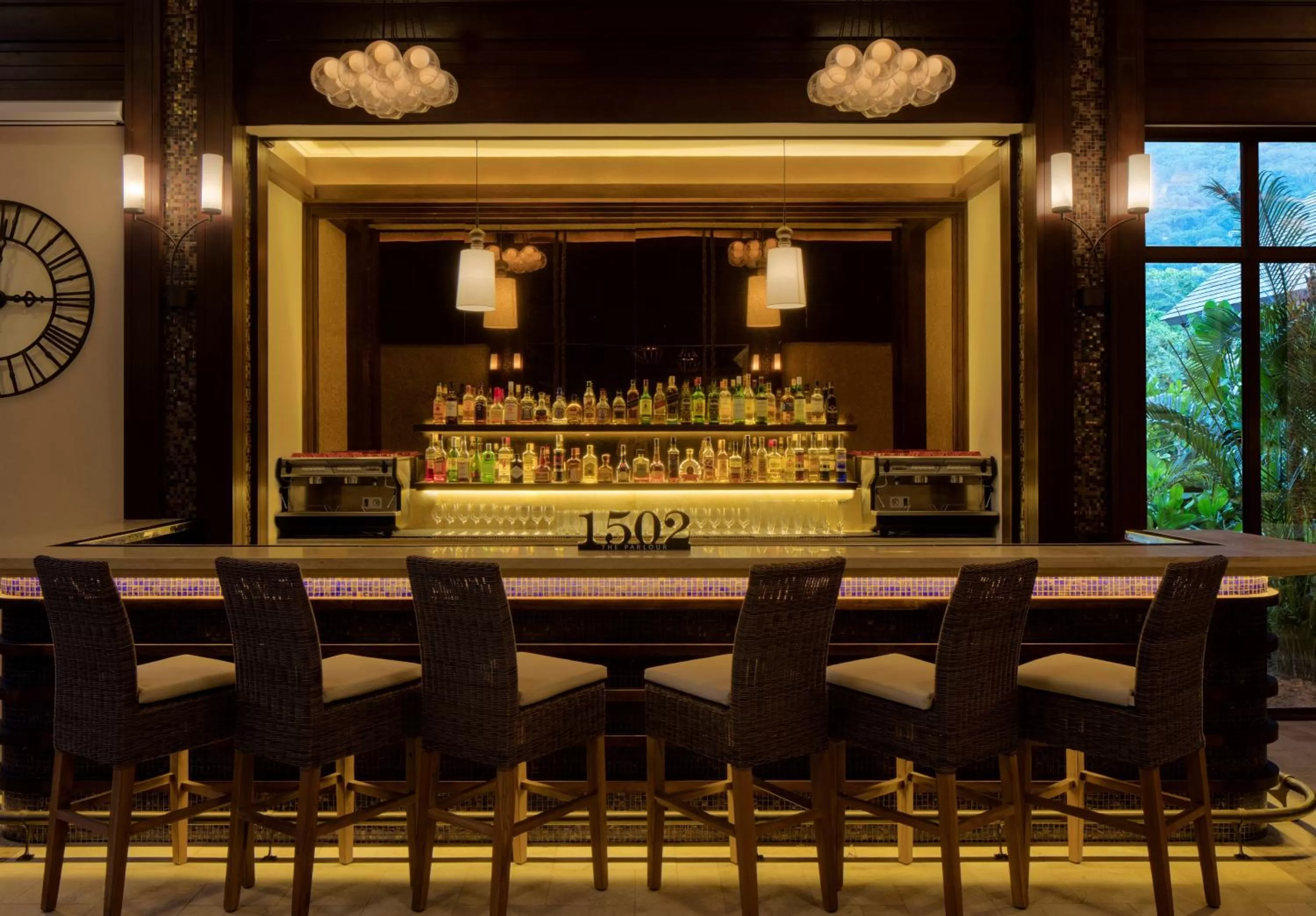 Restaurant/places to eat in STORY Seychelles