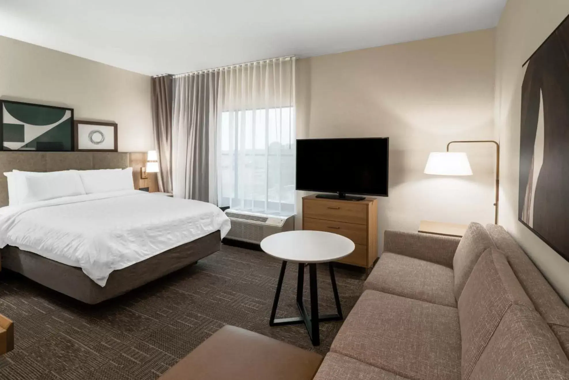 Queen Studio Suite - Hearing Accessible/ Non-Smoking in Staybridge Suites - Flowood - NW Jackson, an IHG Hotel Queen Studio Suite - Hearing Accessible/ Non-Smoking in Staybridge Suites - Flowood - NW Jackson, an IHG Hotel