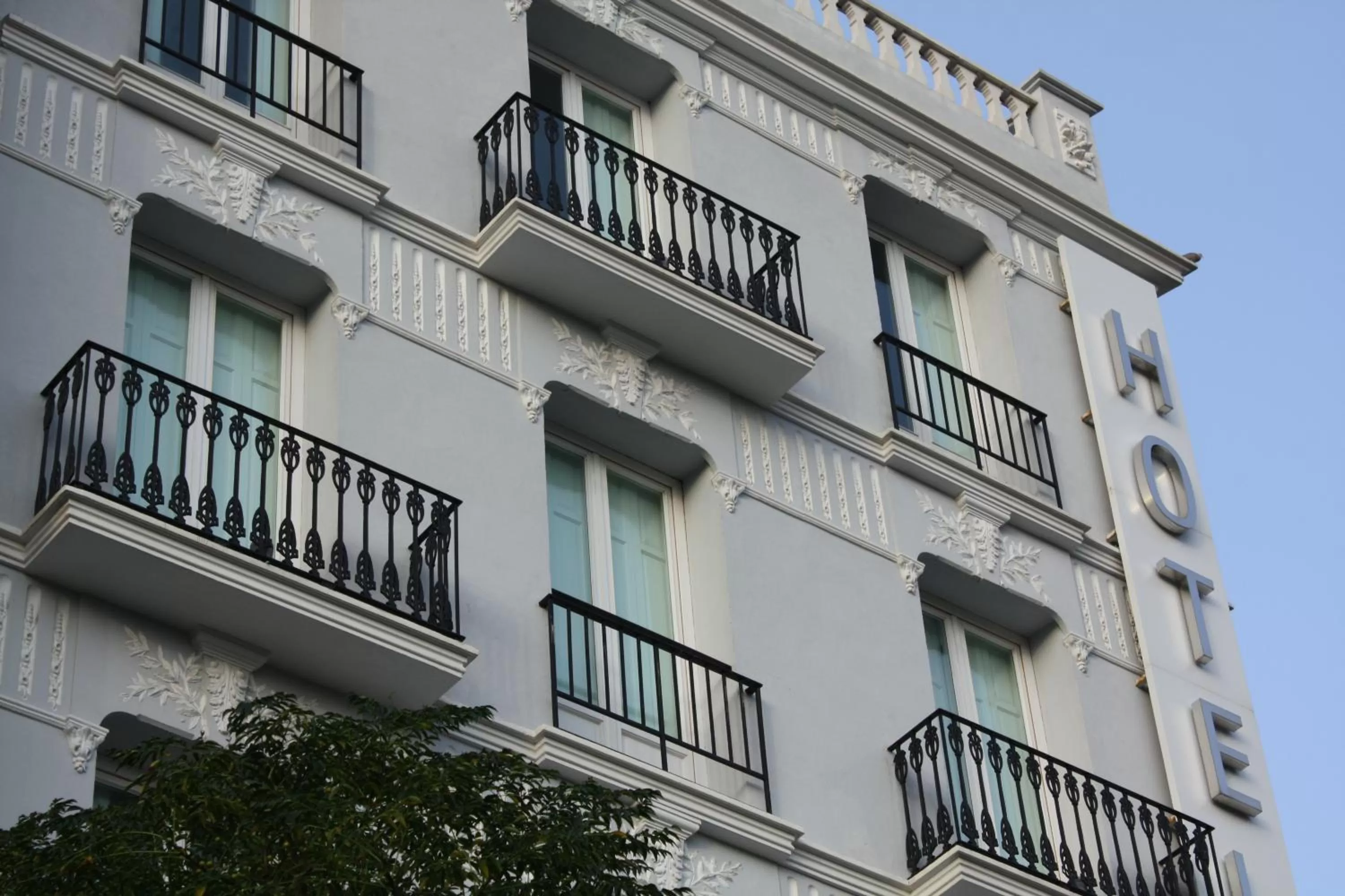 Facade/entrance in Blanq Carmen Hotel