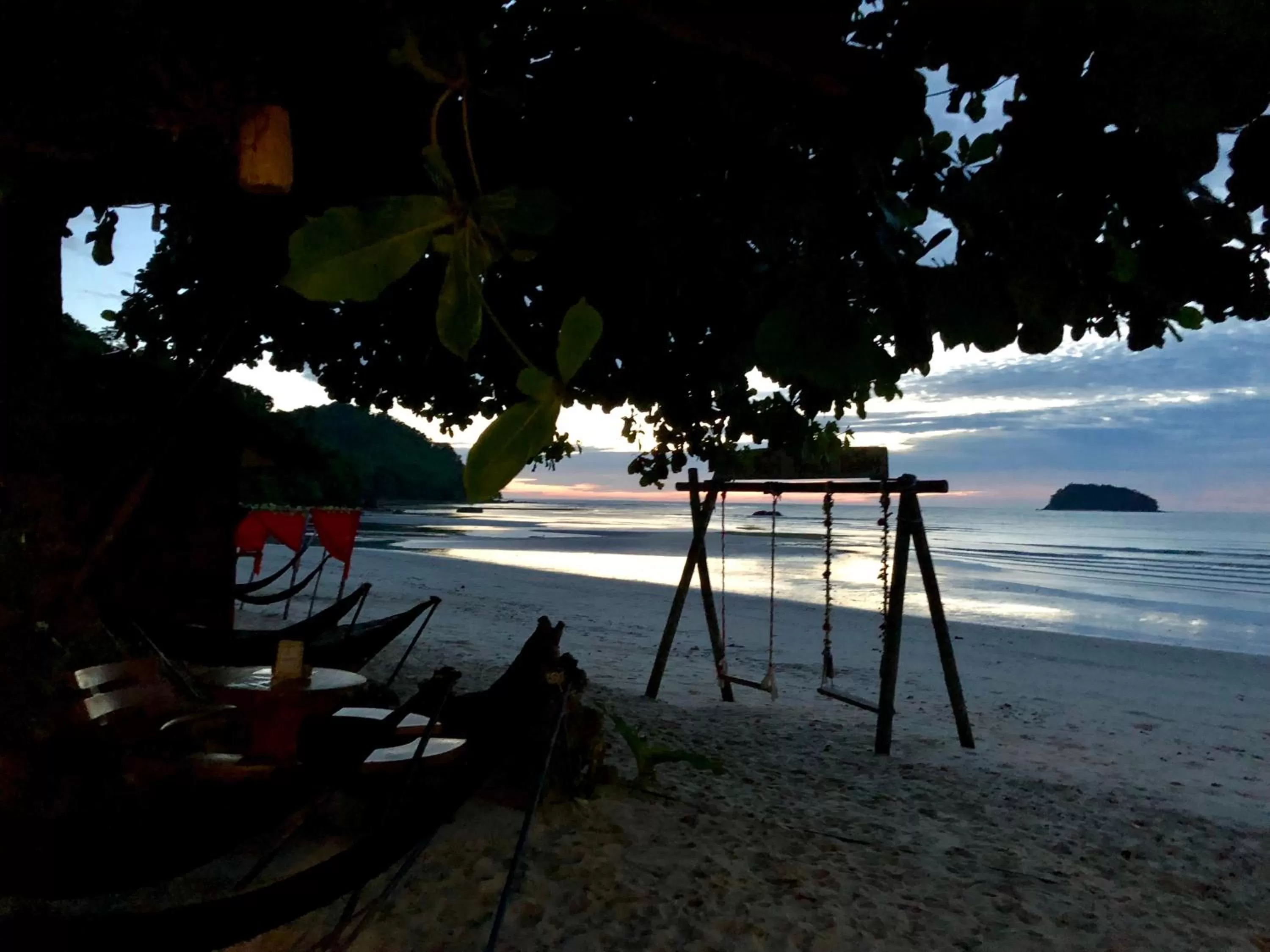 Beach in Dragon Pearl Beach Resort