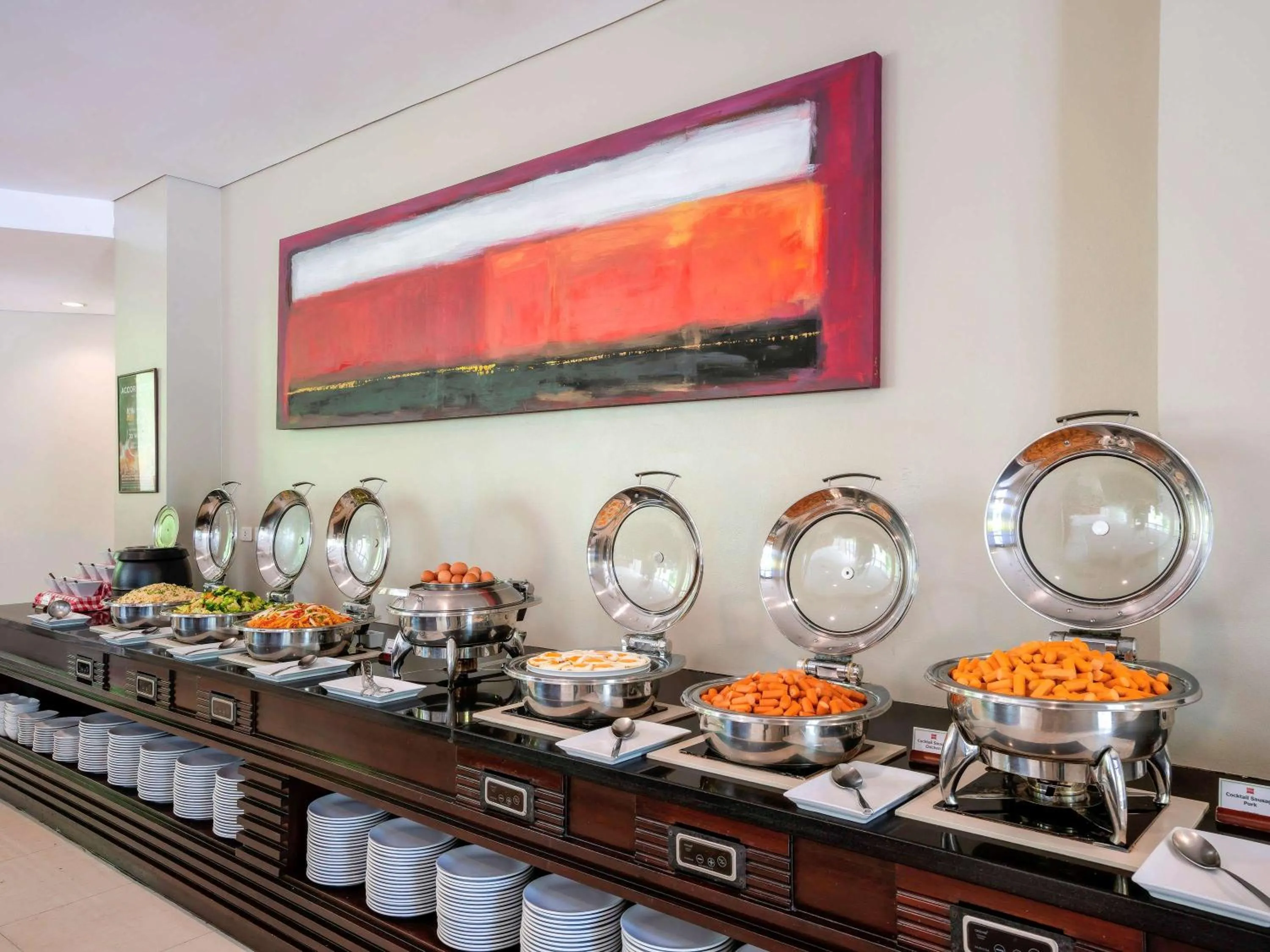 Restaurant/places to eat in Ibis Phuket Patong