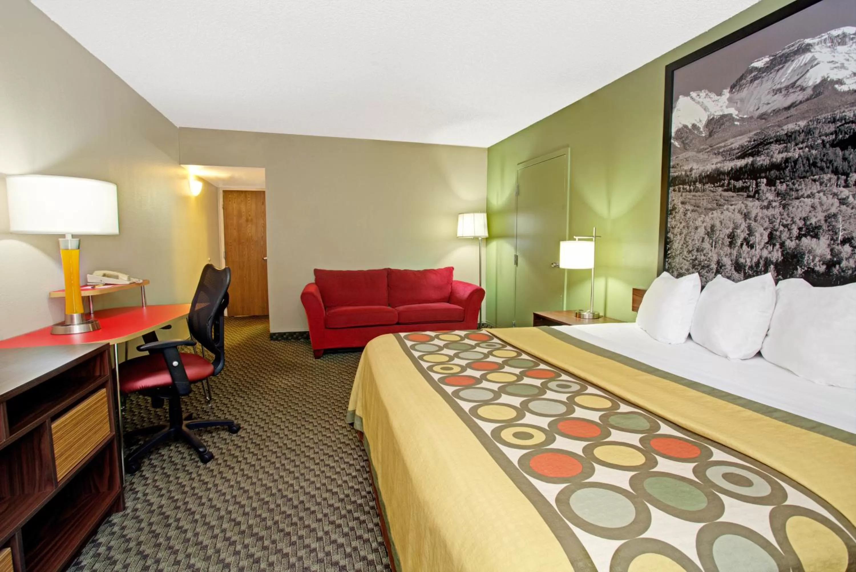 Queen Room - Non-Smoking in Super 8 by Wyndham Wheat Ridge/Denver West