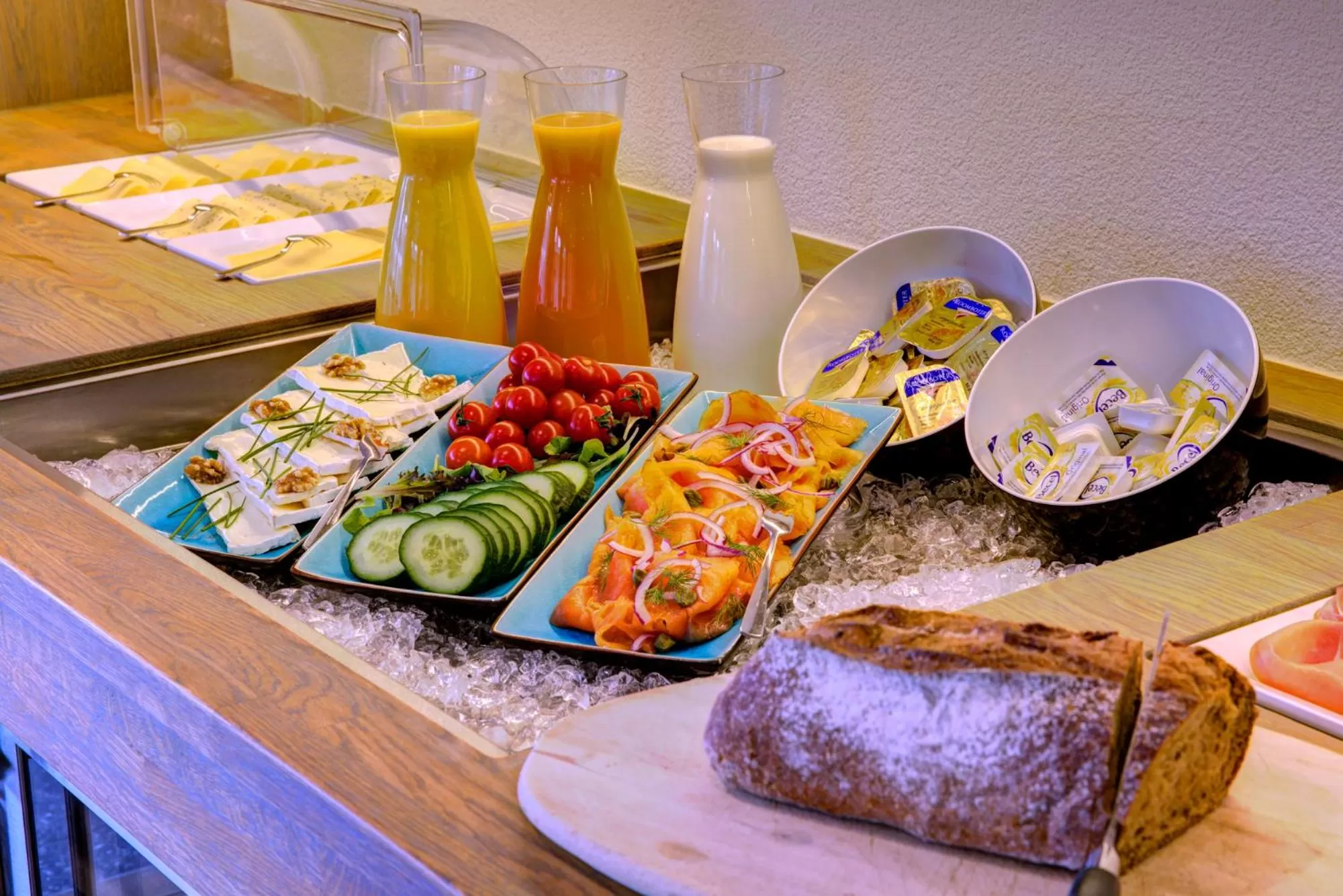 Breakfast in De Maasparel Nextdoor Maassuites