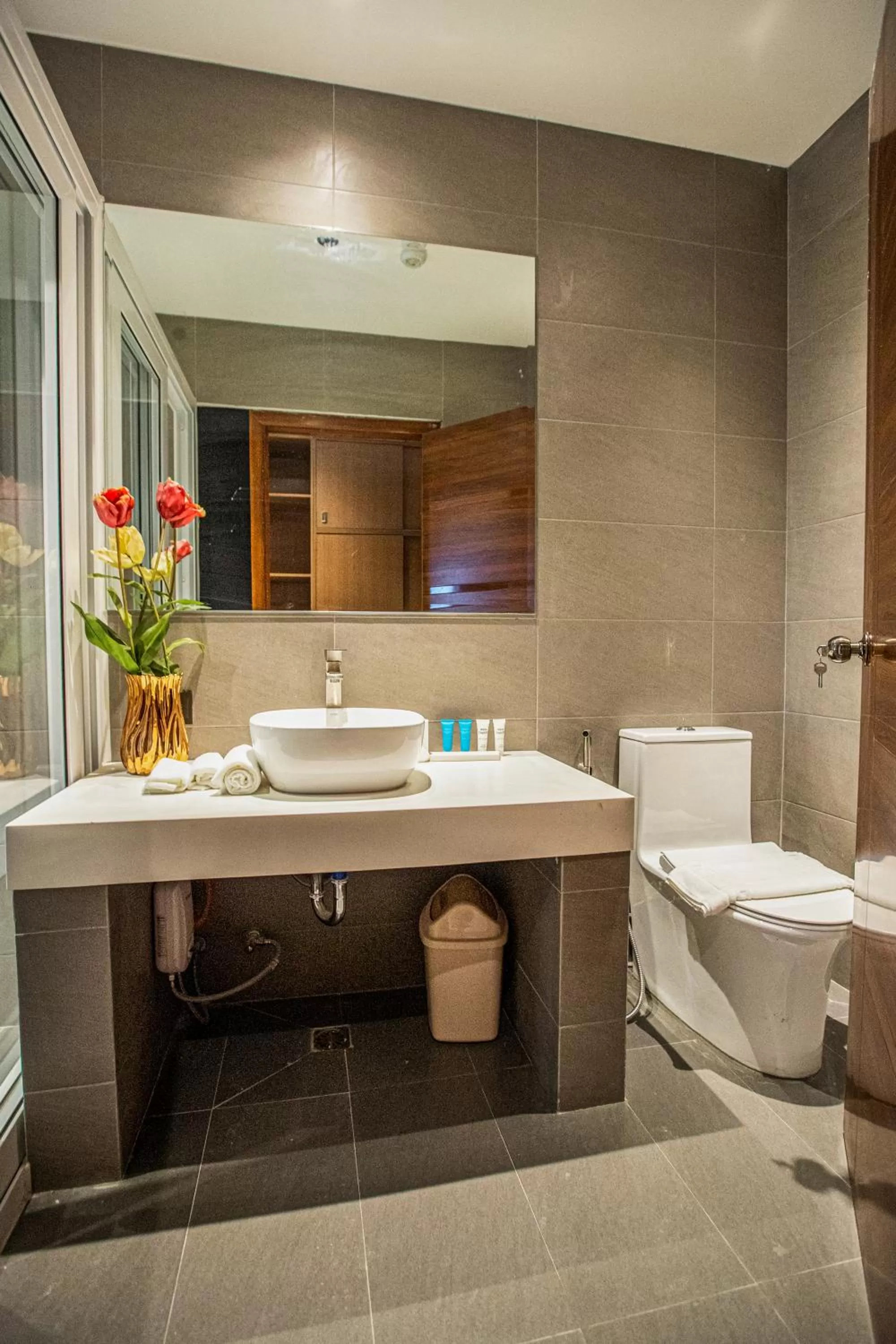 Bathroom in Solano Hotel