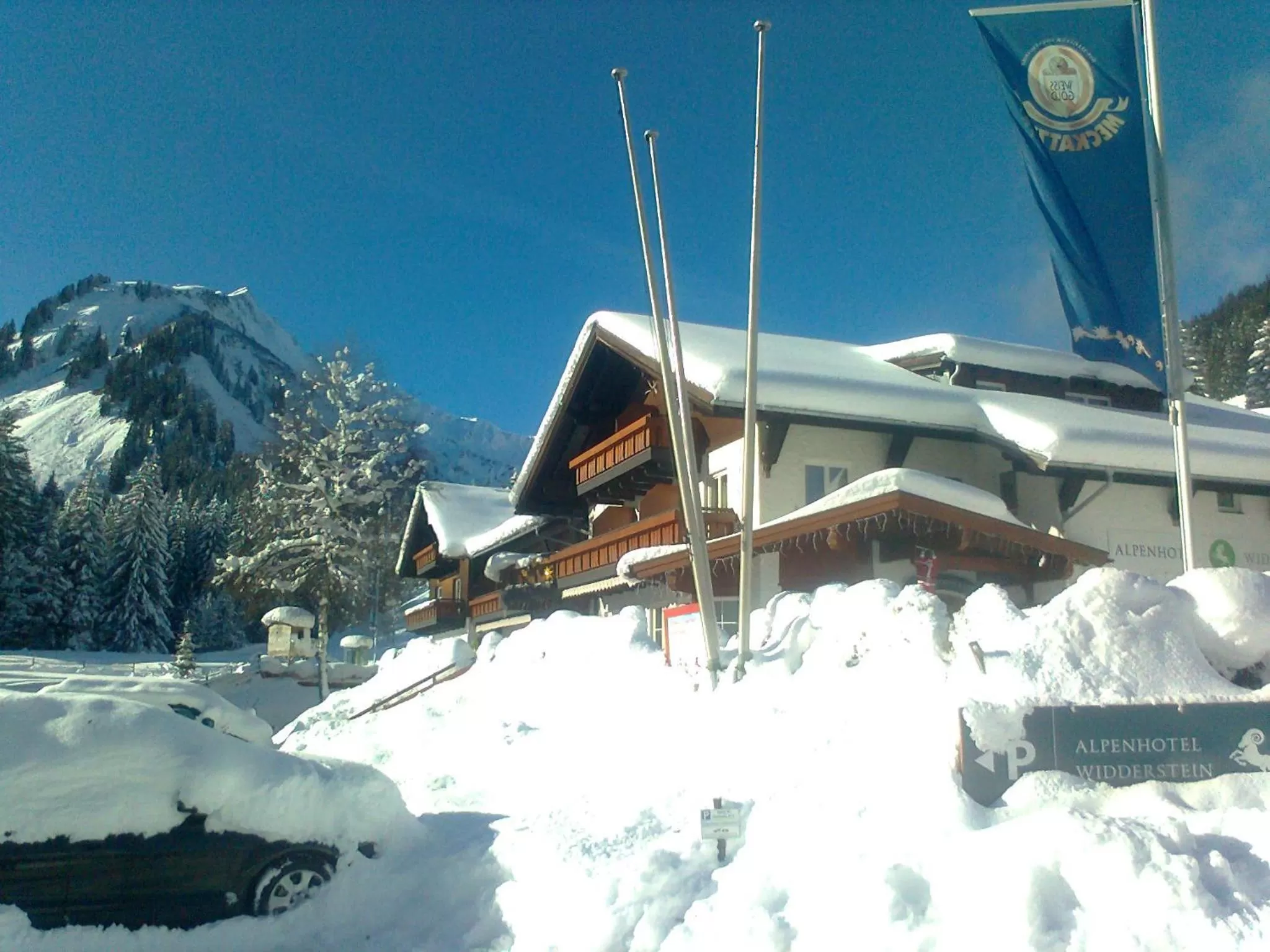 Facade/entrance in Alpenhotel Widderstein