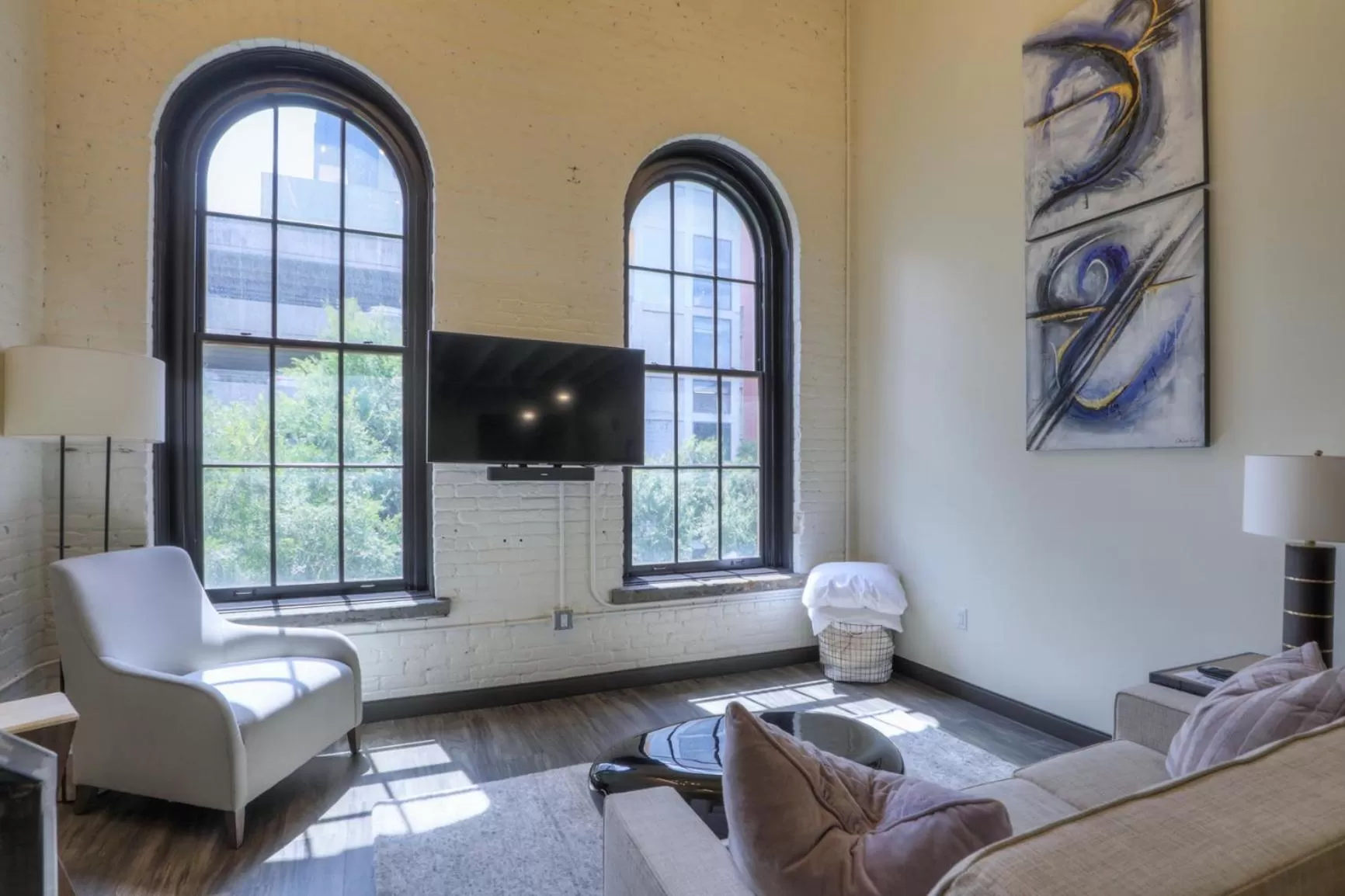 TV and multimedia in Studio 154 Hotel