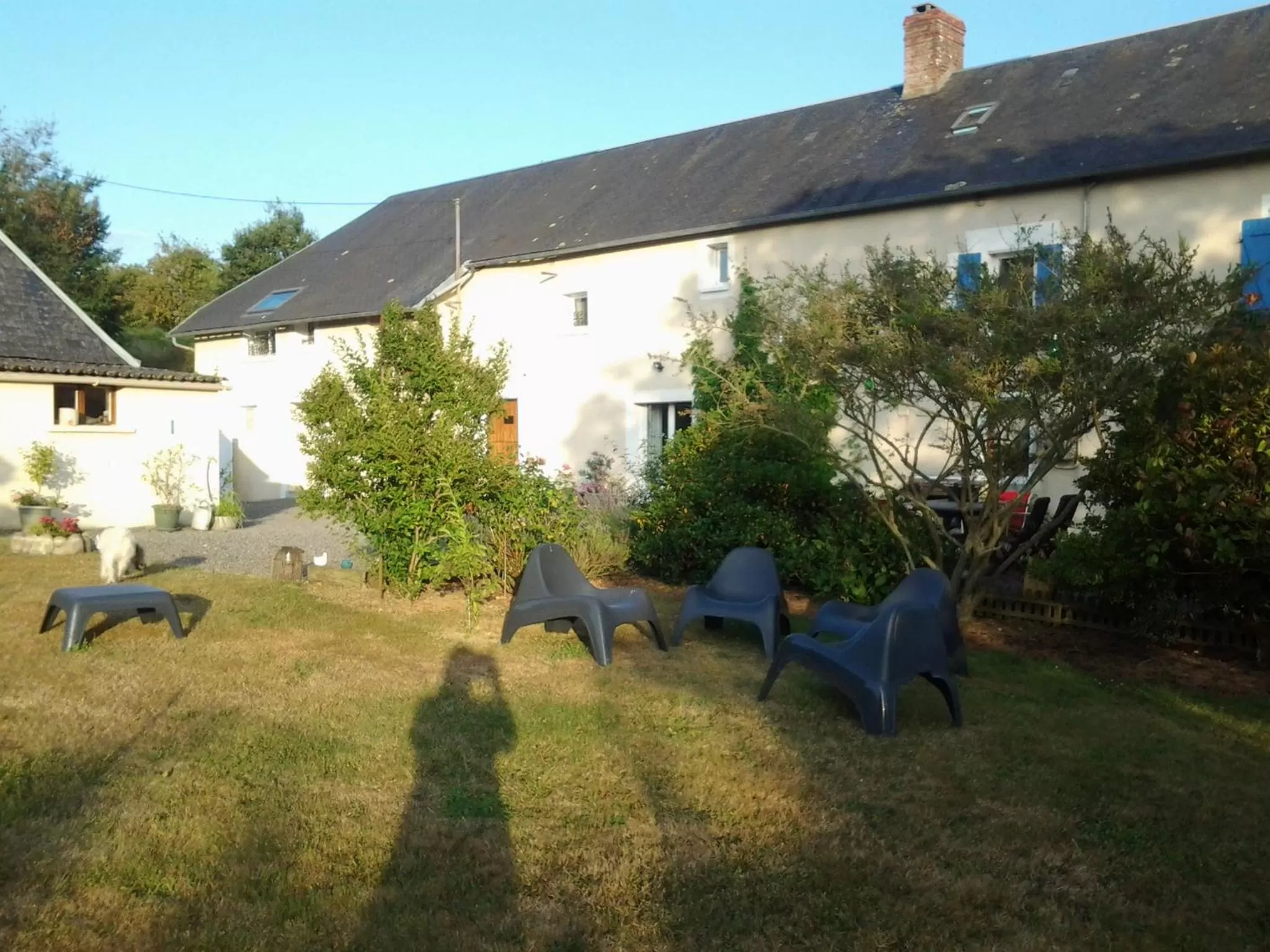 Property building in La Parisiere