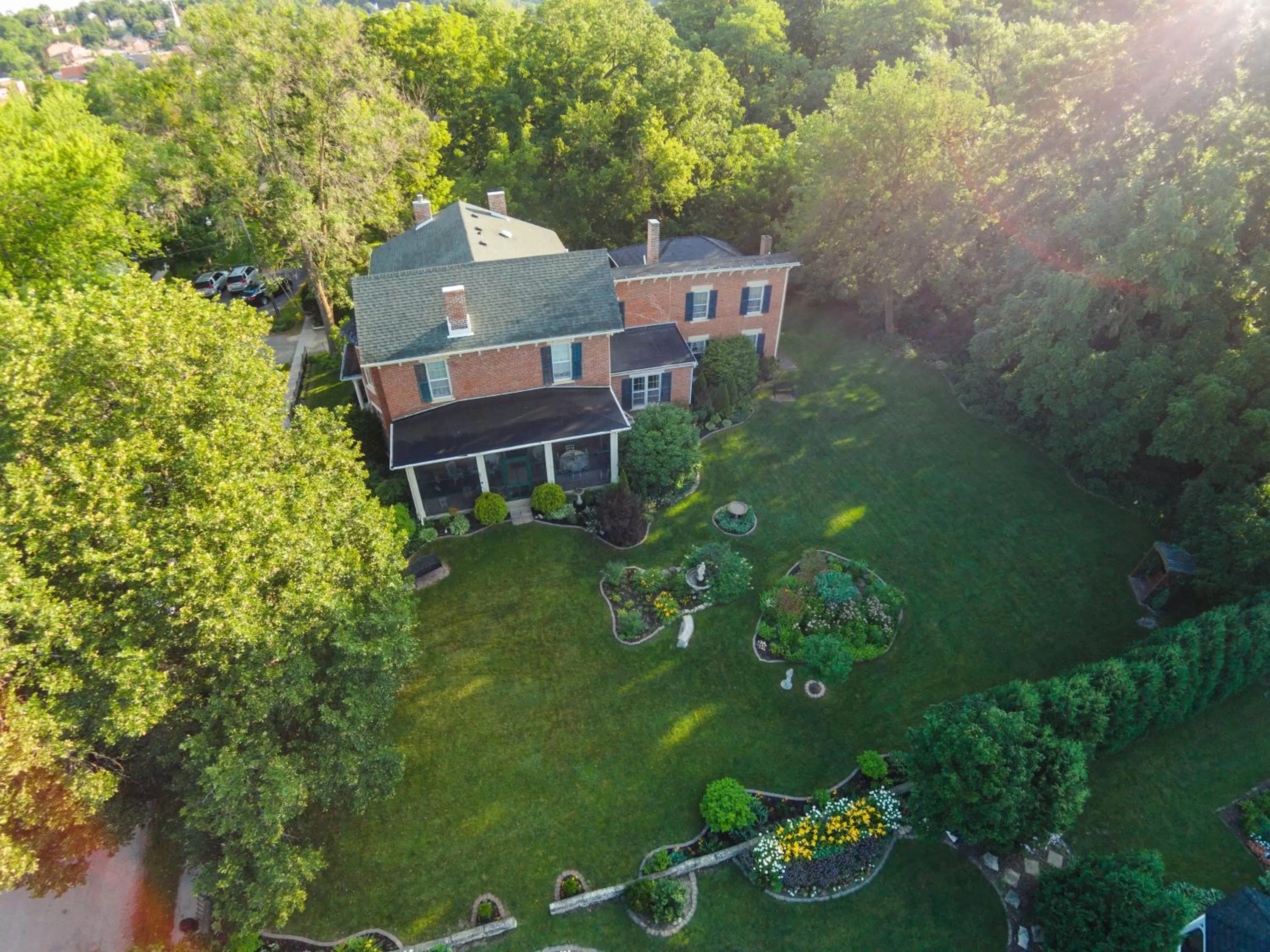 Patio in Aldrich Guest House