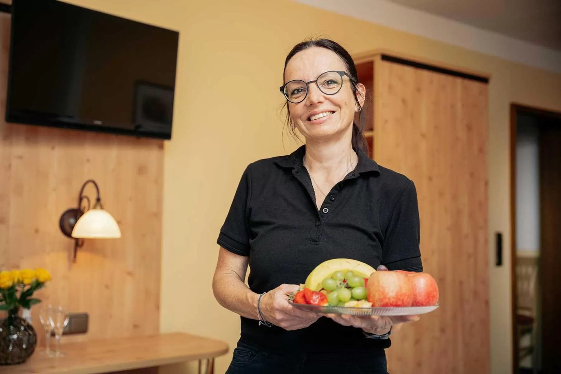 People in Hotel Park Cafe Reichl