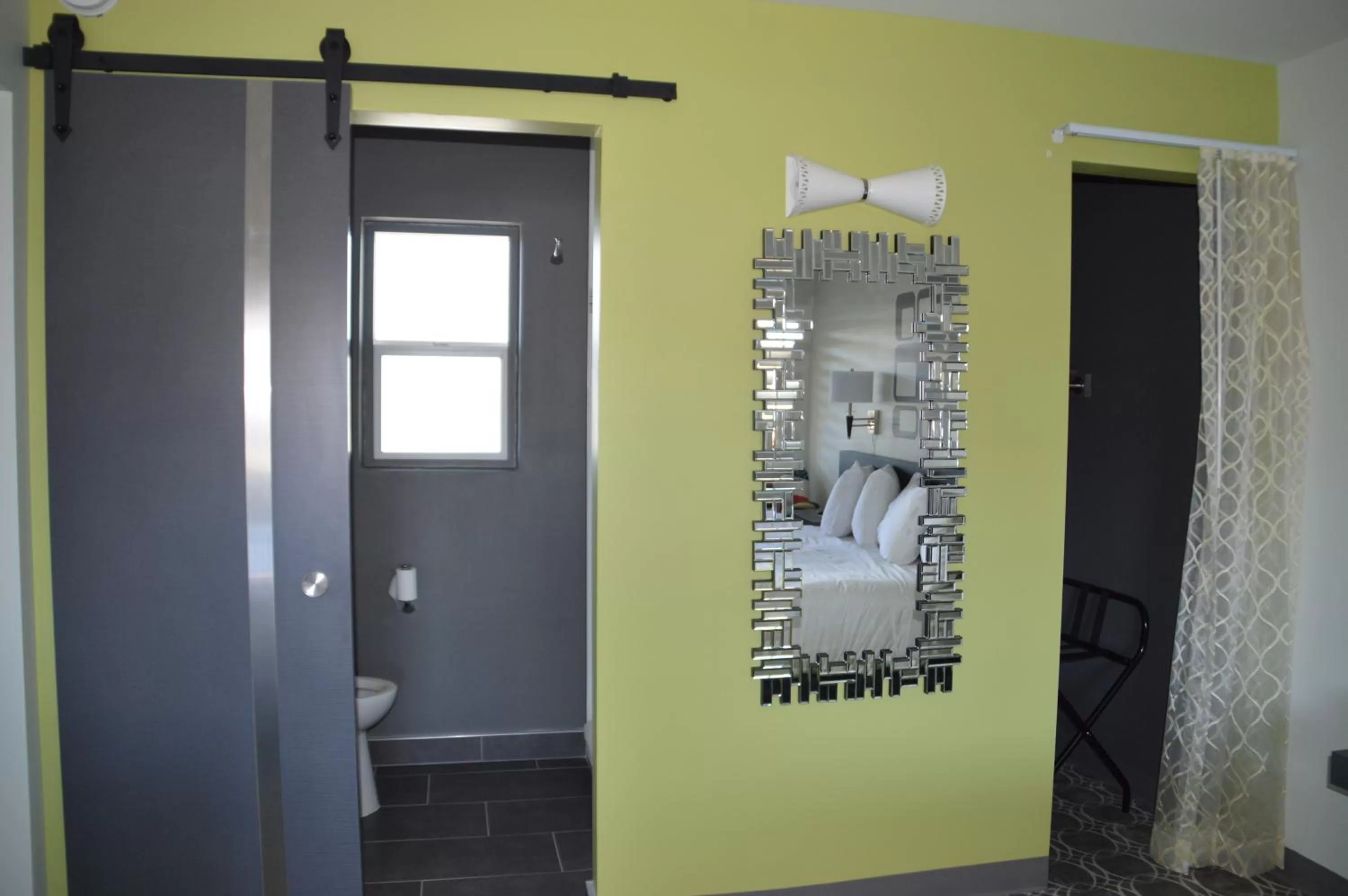 Bedroom in University Inn ASU/Tempe