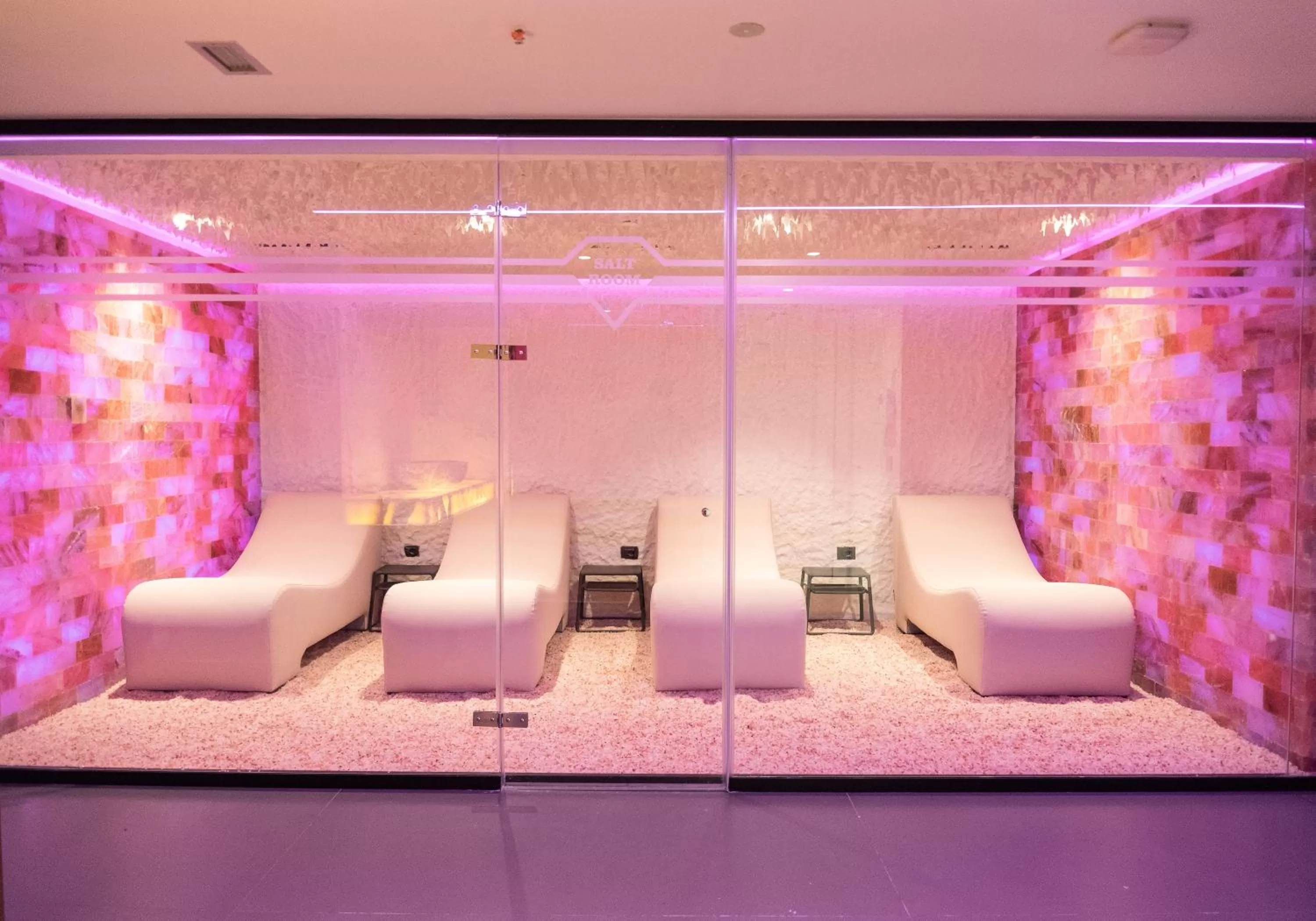 Spa and wellness centre/facilities in Black Diamond Hotel