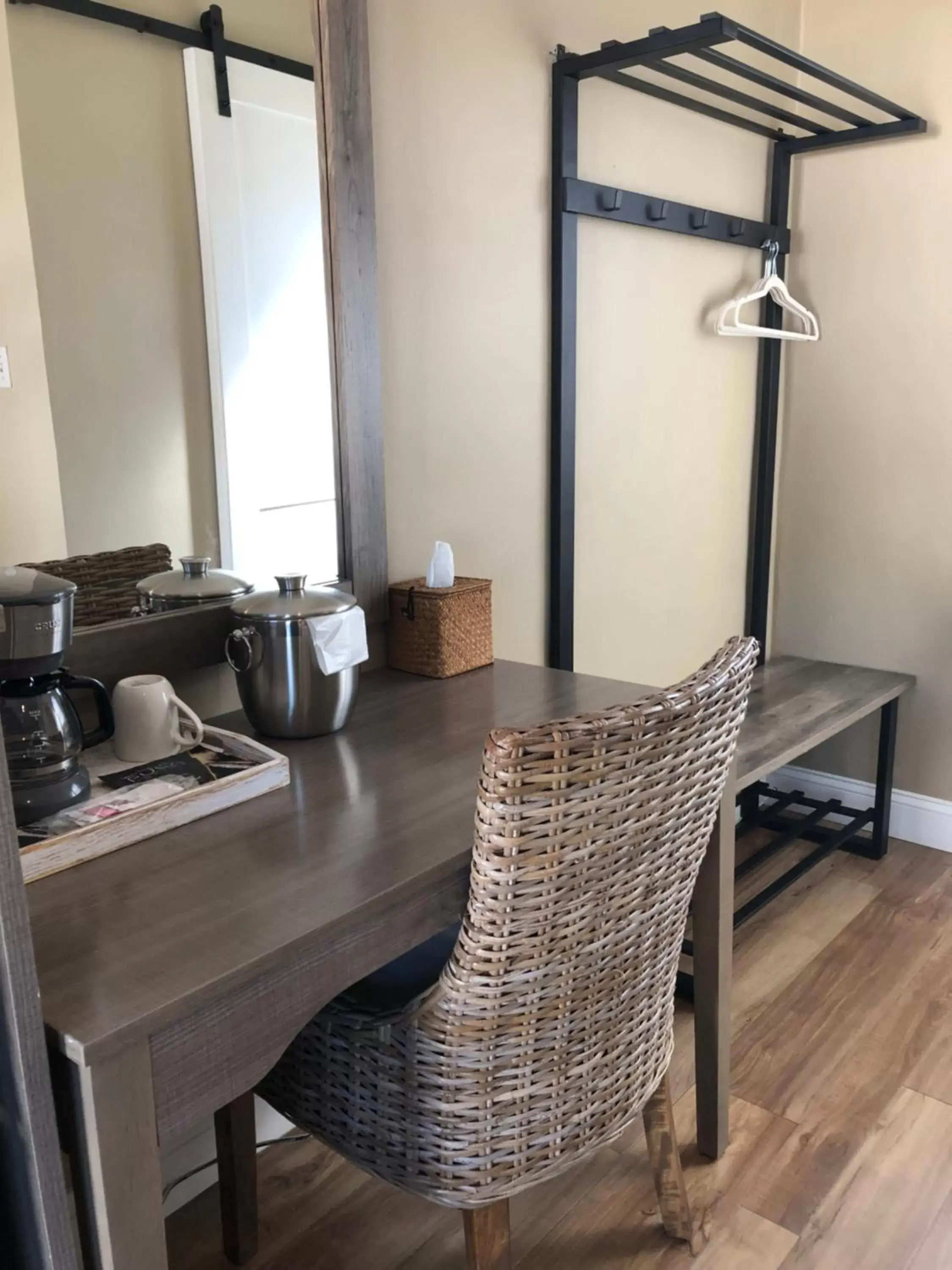 King Room with Pool View in Bleu Beach Resort King Room with Pool View in Bleu Beach Resort