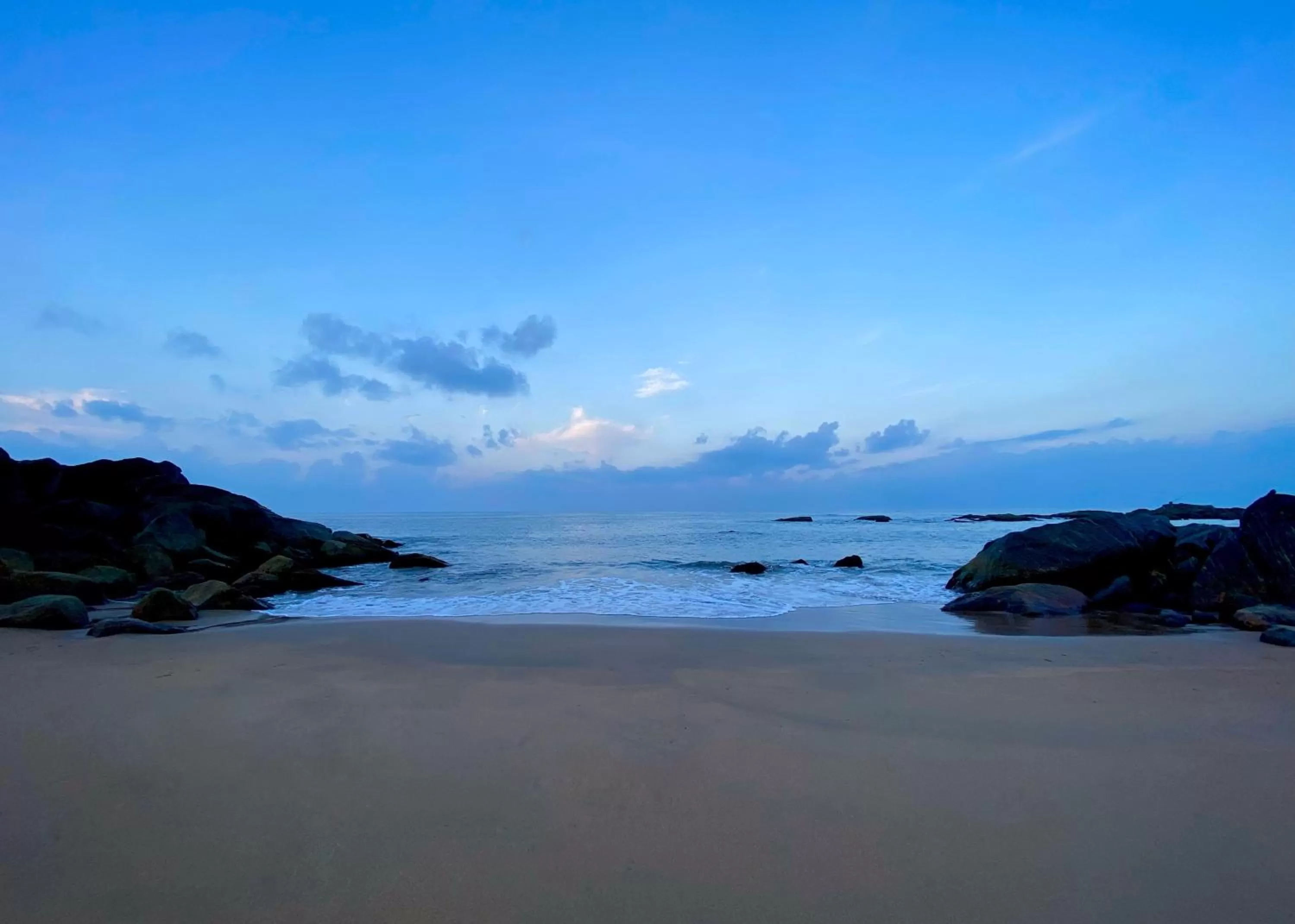 Beach in Red Earth - Gokarna
