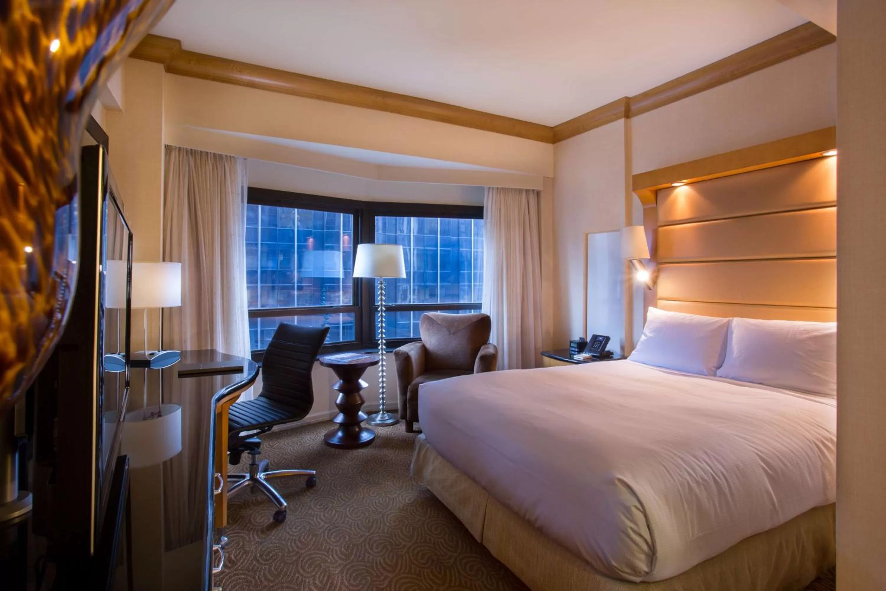 Bedroom, Bed in New York Hilton Midtown