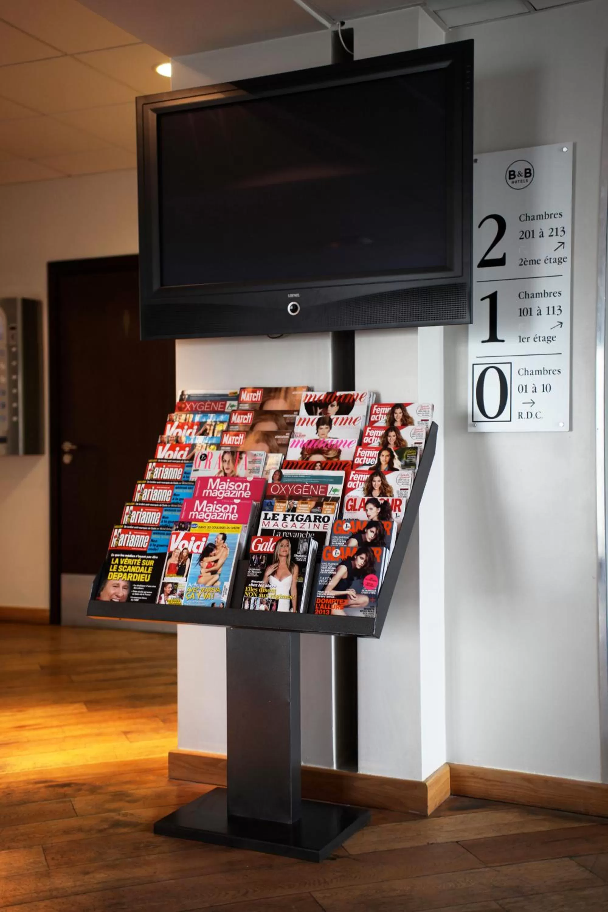 Lobby or reception in B&B HOTEL Paris Nord Aulnay-sous-Bois
